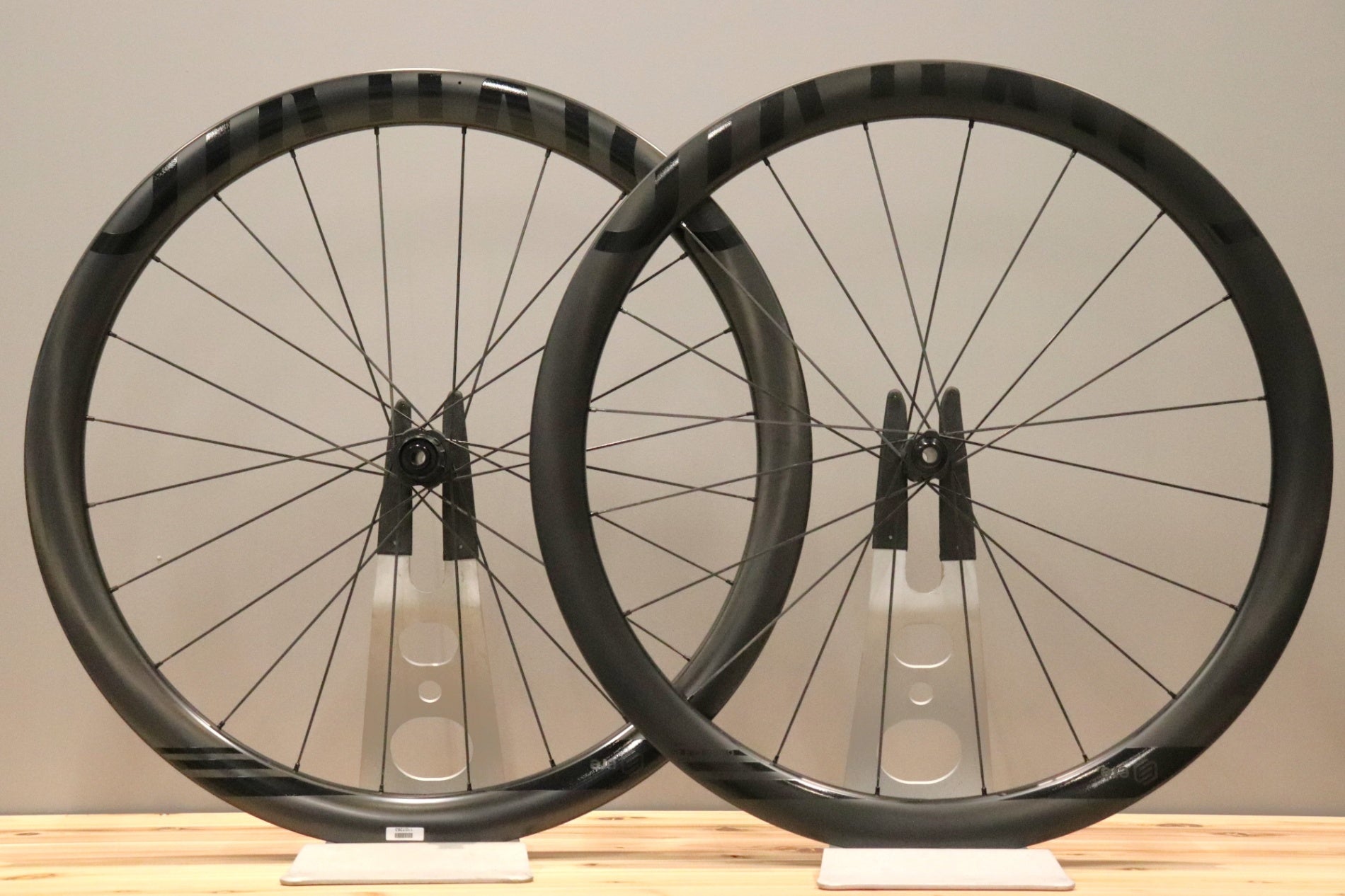 エレリサーチ ERE RESEARCH オムニア OMNIA CLR45 DISC シマノ11S/12S