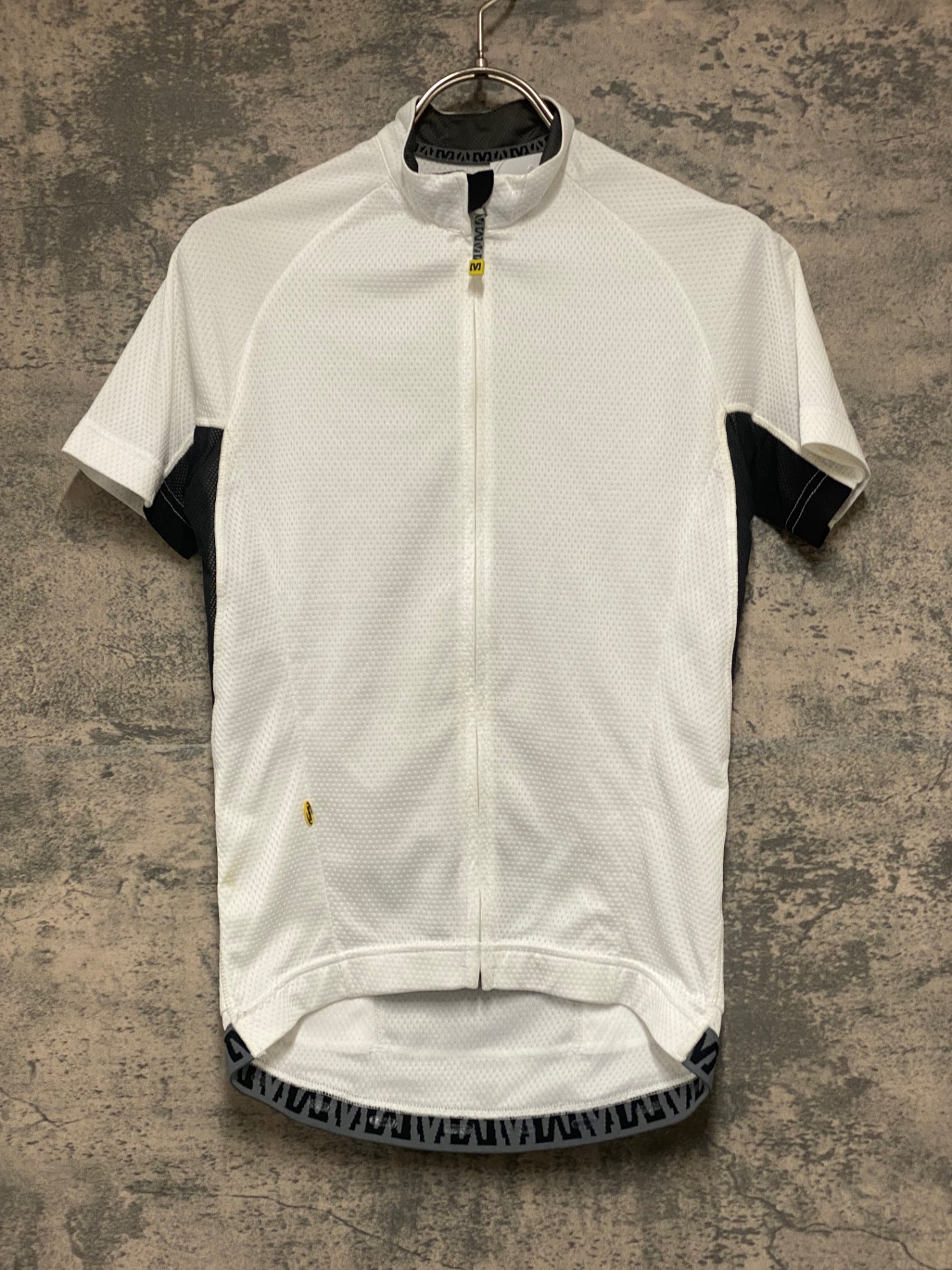 Mavic サイクルジャージ ブラック ホワイト M 4枚セット KG968 マヴィック MAVIC 半袖 サイクルジャージ 白 黒 S – BICI AMORE