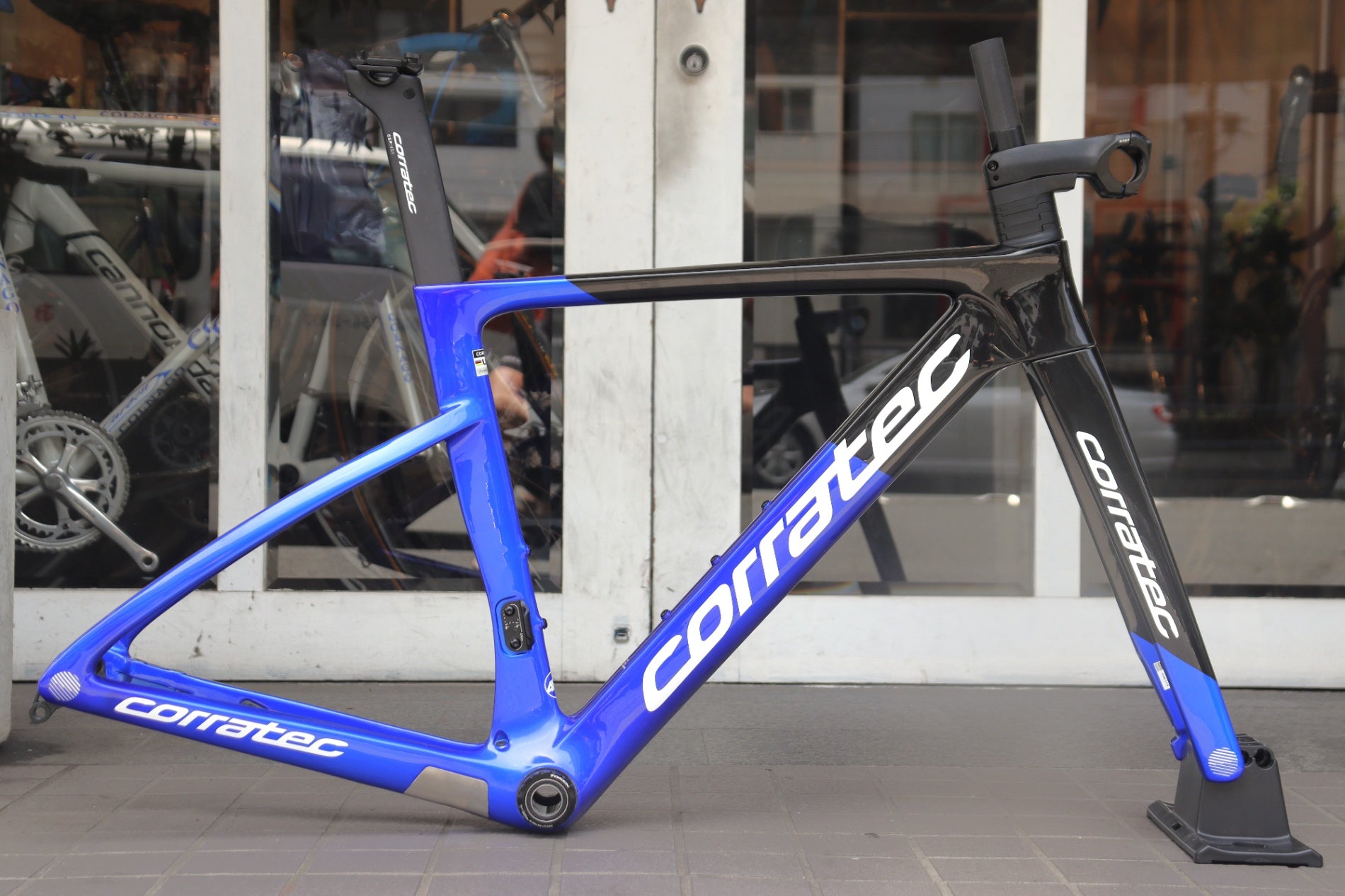 コラテック CORRATEC CCT TEAM 2025モデル 46サイズ カーボン ロード