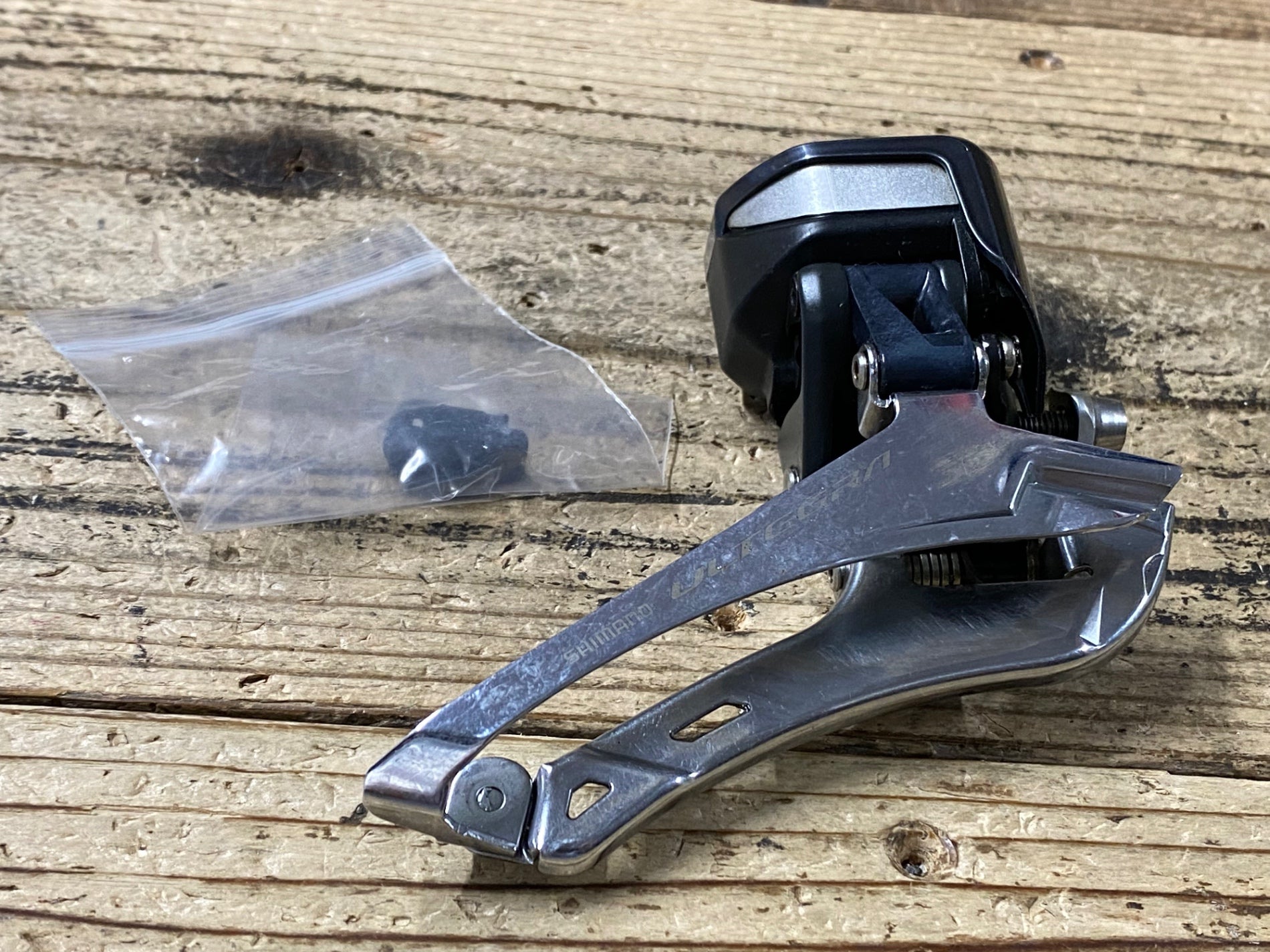 KC874 シマノ SHIMANO アルテグラ ULTEGRA FD-R8050 フロント