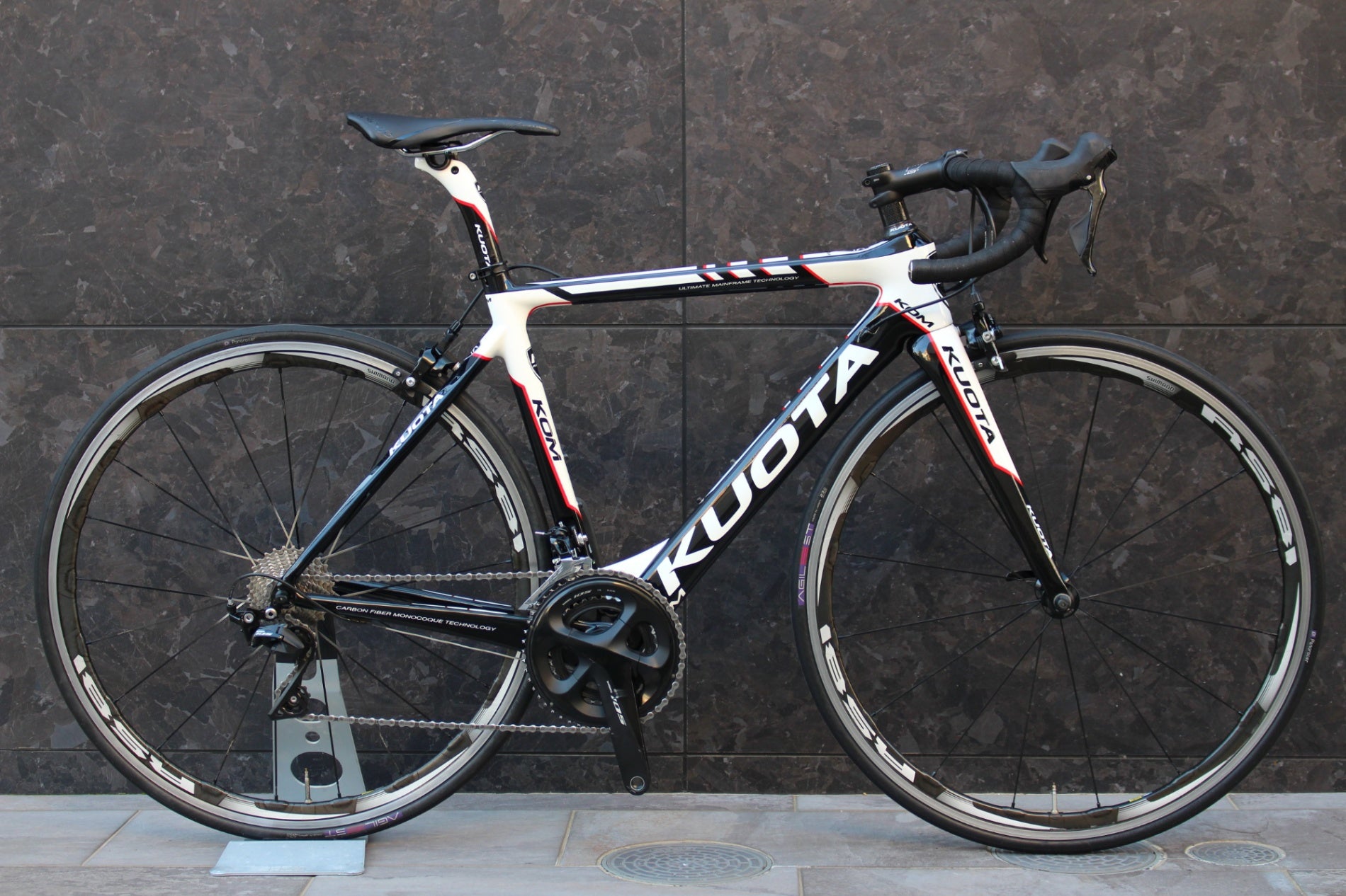 クォータ KUOTA KOM 2016モデル S(485)サイズ シマノ 105 R7000 11S 