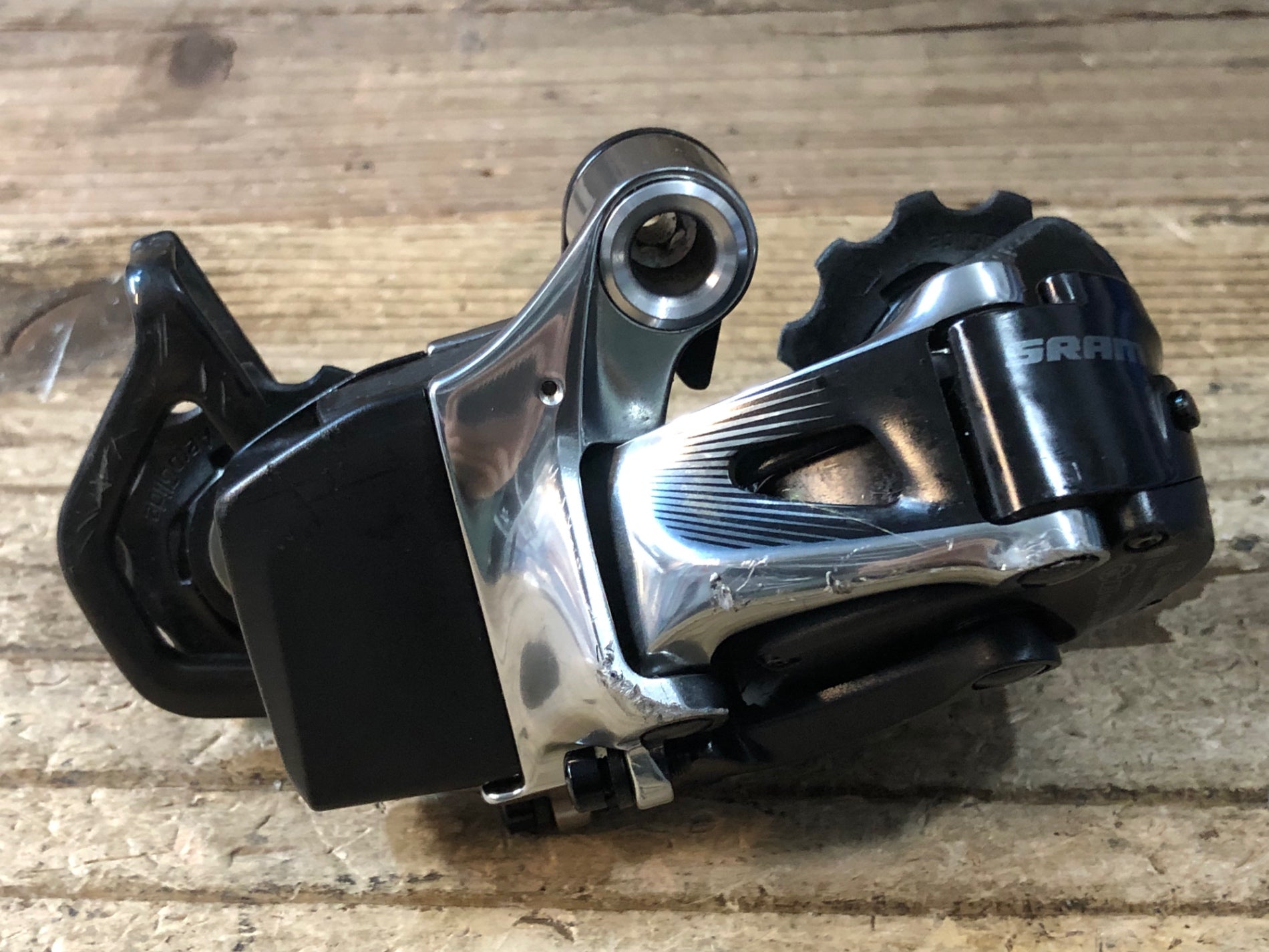 JT274 スラム SRAM レッド RED E-TAP リアディレイラー 11S 電動