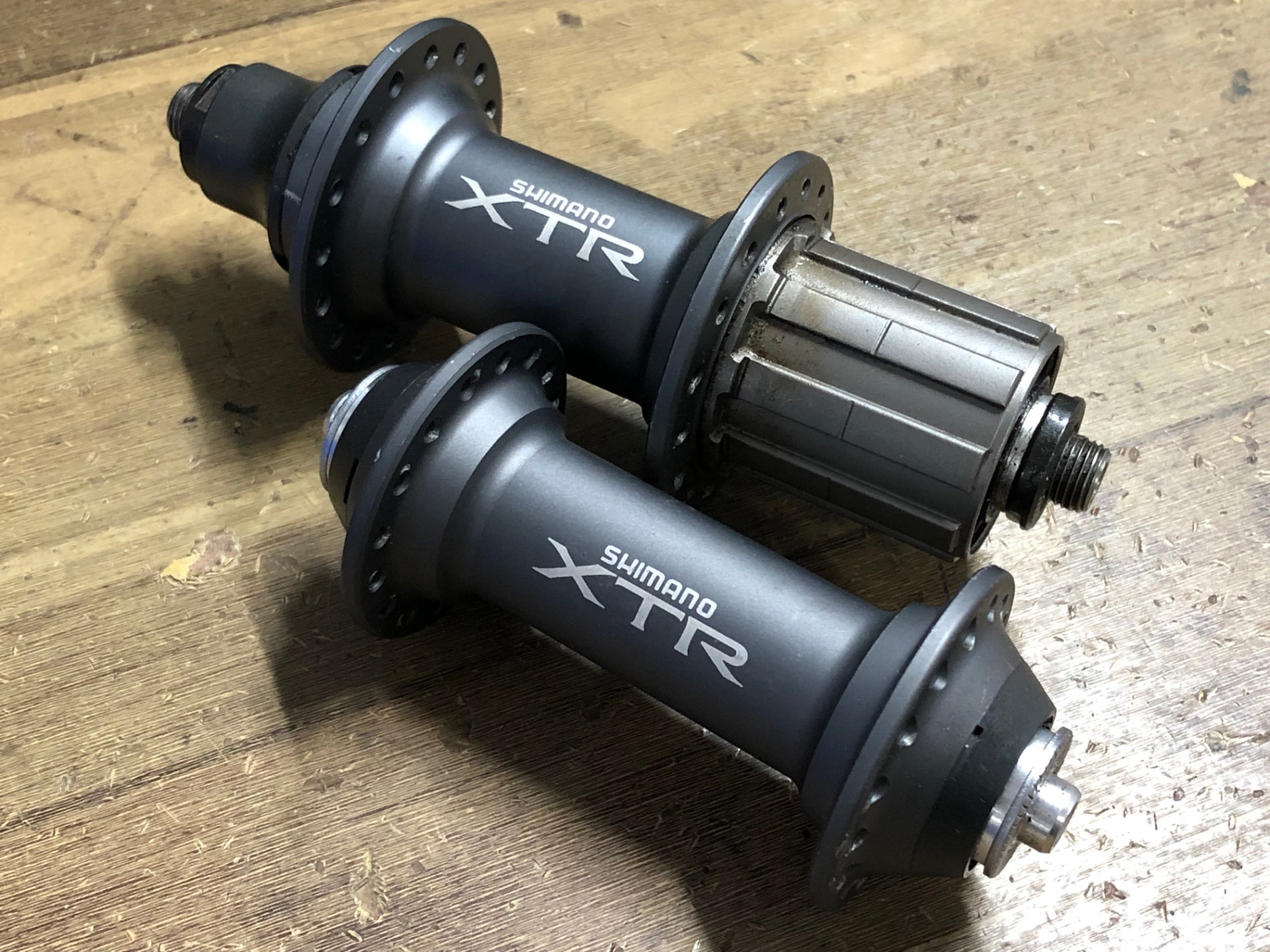 KJ835 シマノ SHIMANO XTR HB-M950 ハブ前後セット 32H – BICI AMORE