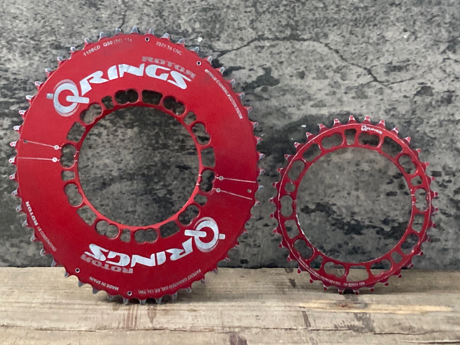 KP729 ローター ROTOR Q-RINGS チェーンリング セット赤 50/34T 110BCD