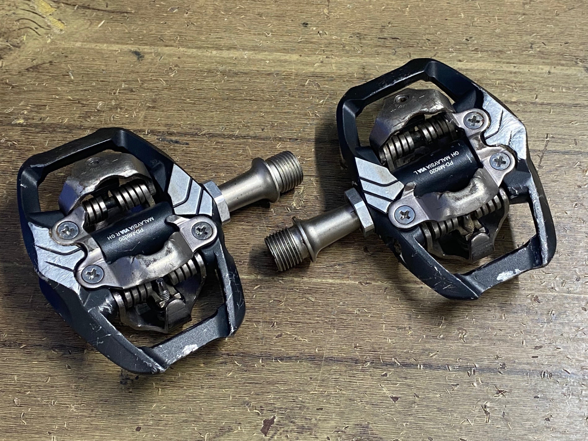 KE913 シマノ SHIMANO デオーレ DEORE XT PD-M8020 ビンディングペダル