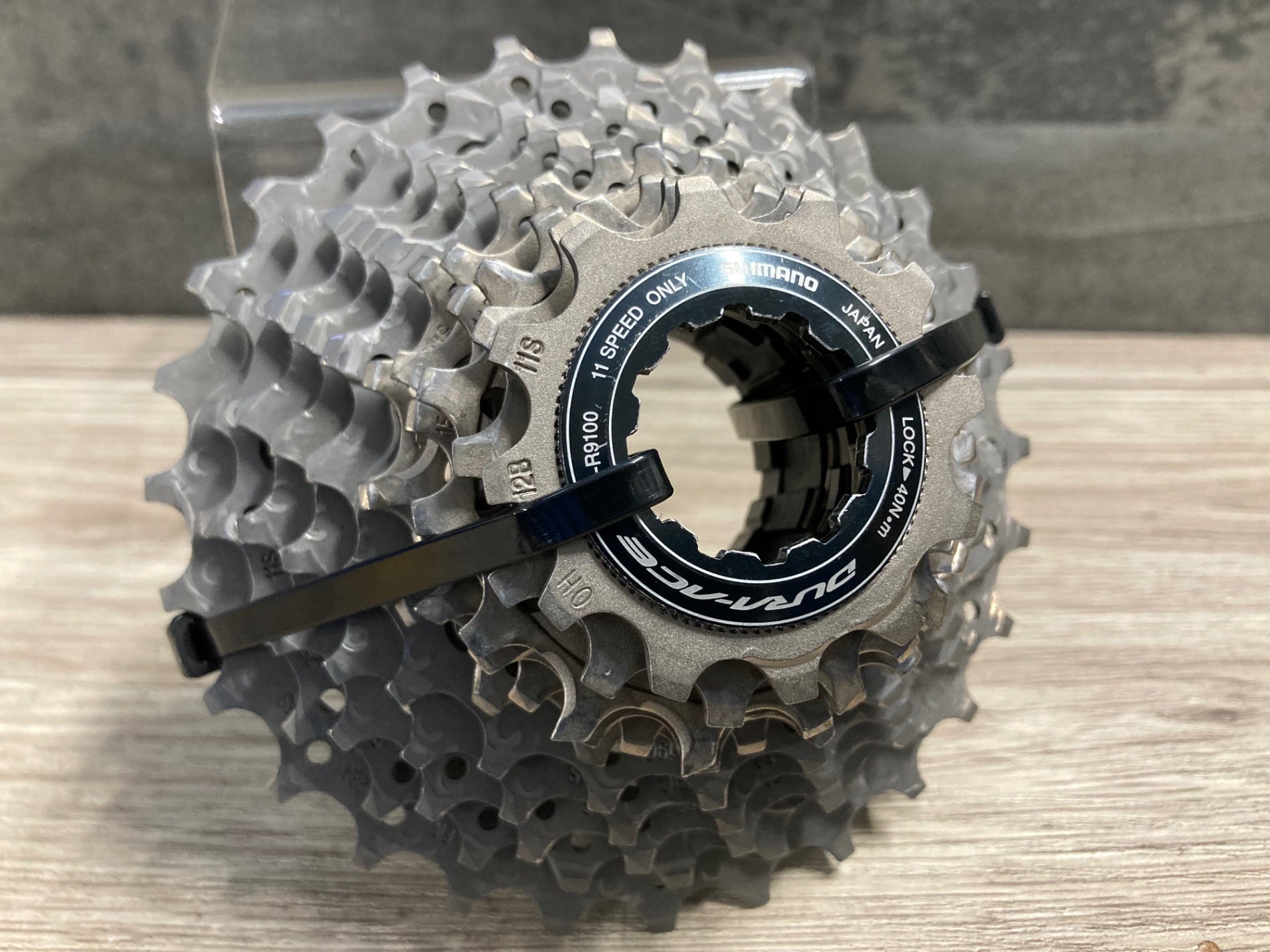 Shimano Dura-Ace 11-speed スプロケット 11-28T KI580 シマノ SHIMANO デュラエース DURA-ACE CS-R9100 スプロケット