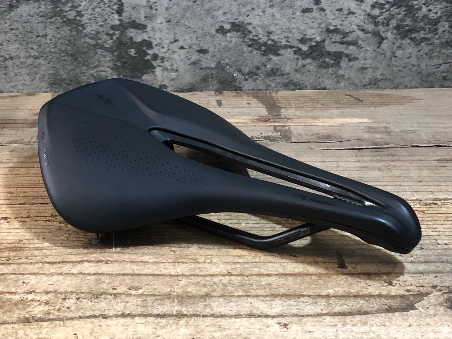 KG673 スペシャライズド SPECIALIZED パワー POWER PRO サドル 黒