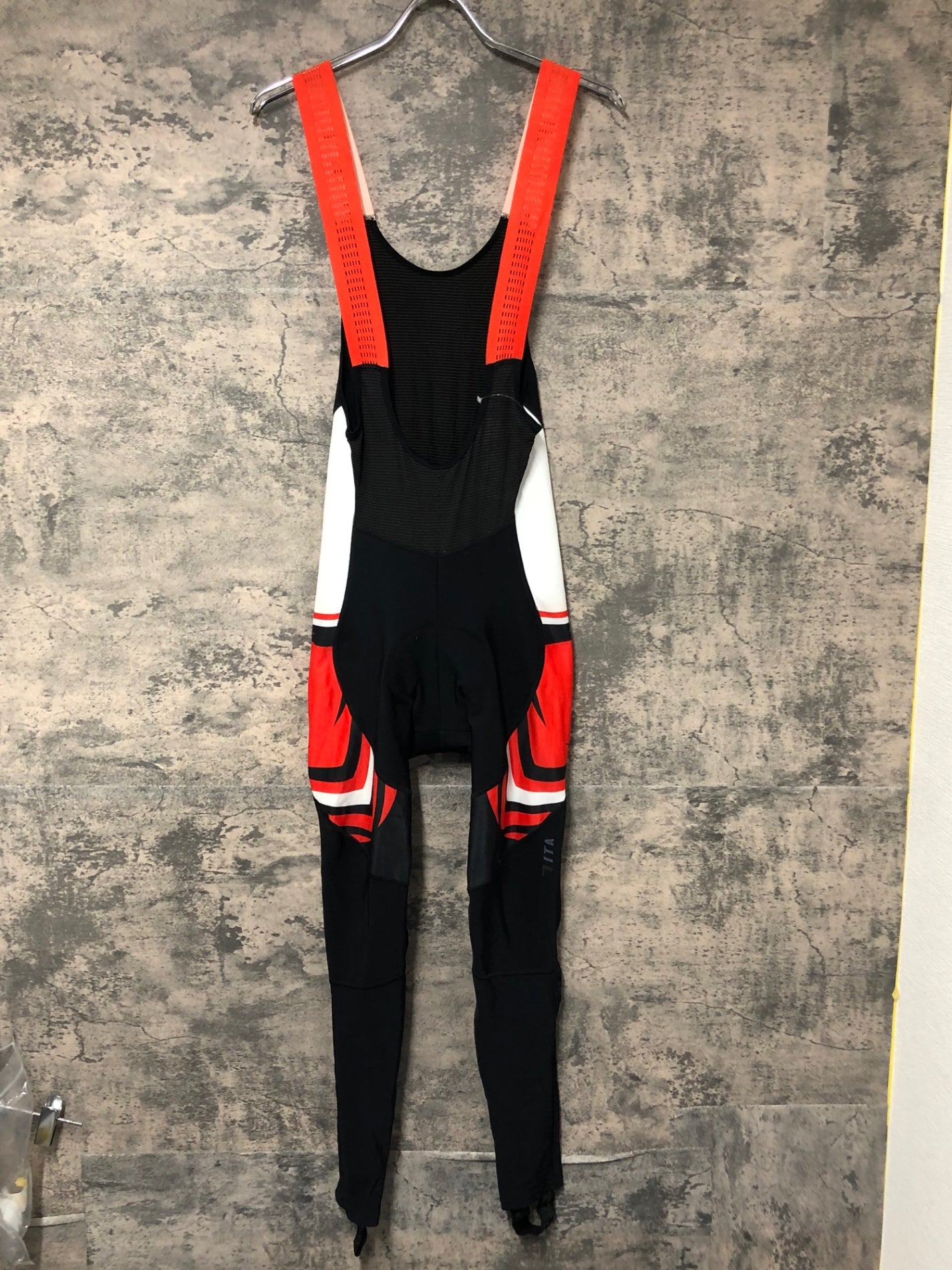 デコジャ 裏起毛ビブタイツ KG288 ジェッセージ GSG ビブタイツ 黒 M 裏起毛 ※パッド擦れ – BICI