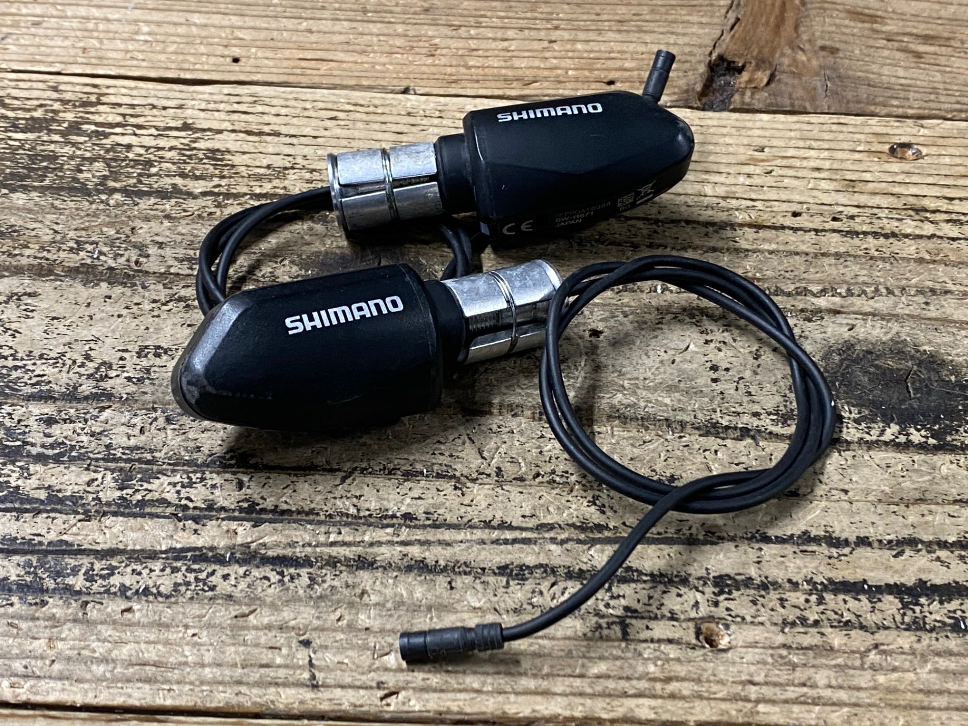 JQ400 シマノ SHIMANO SM-R671 シフトスイッチ セット Di2 – BICI