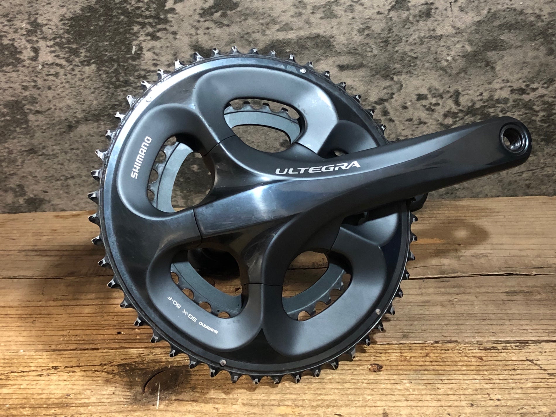 KE143 シマノ SHIMANO アルテグラ ULTEGRA FC-6750 クランクセット 50