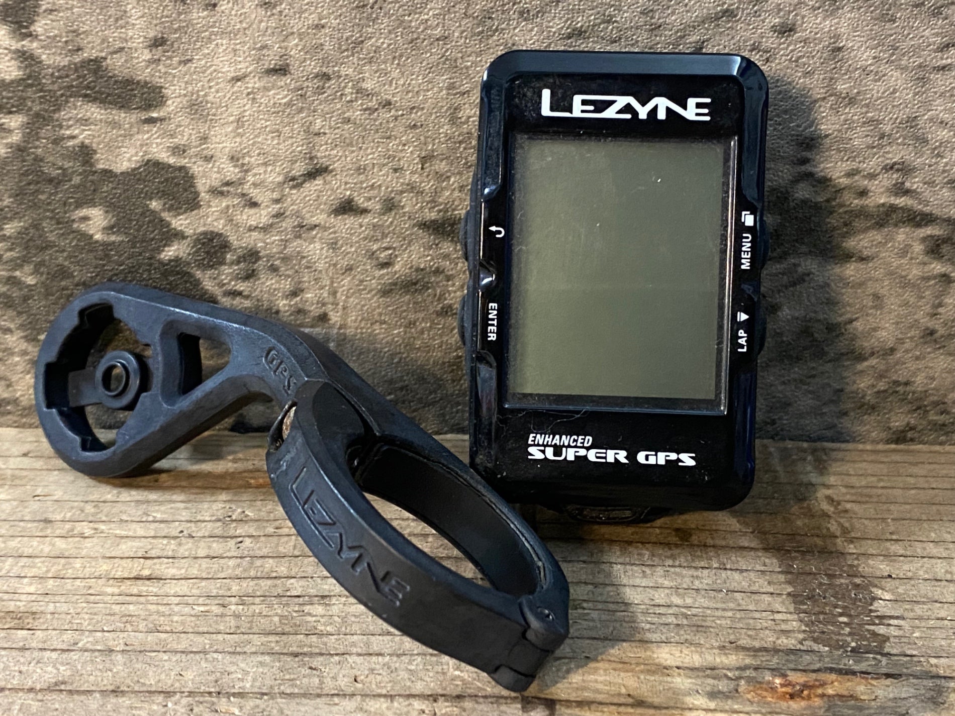 JN812 レザイン LEZYNE ENHANCED SUPER GPS サイクルコンピューター