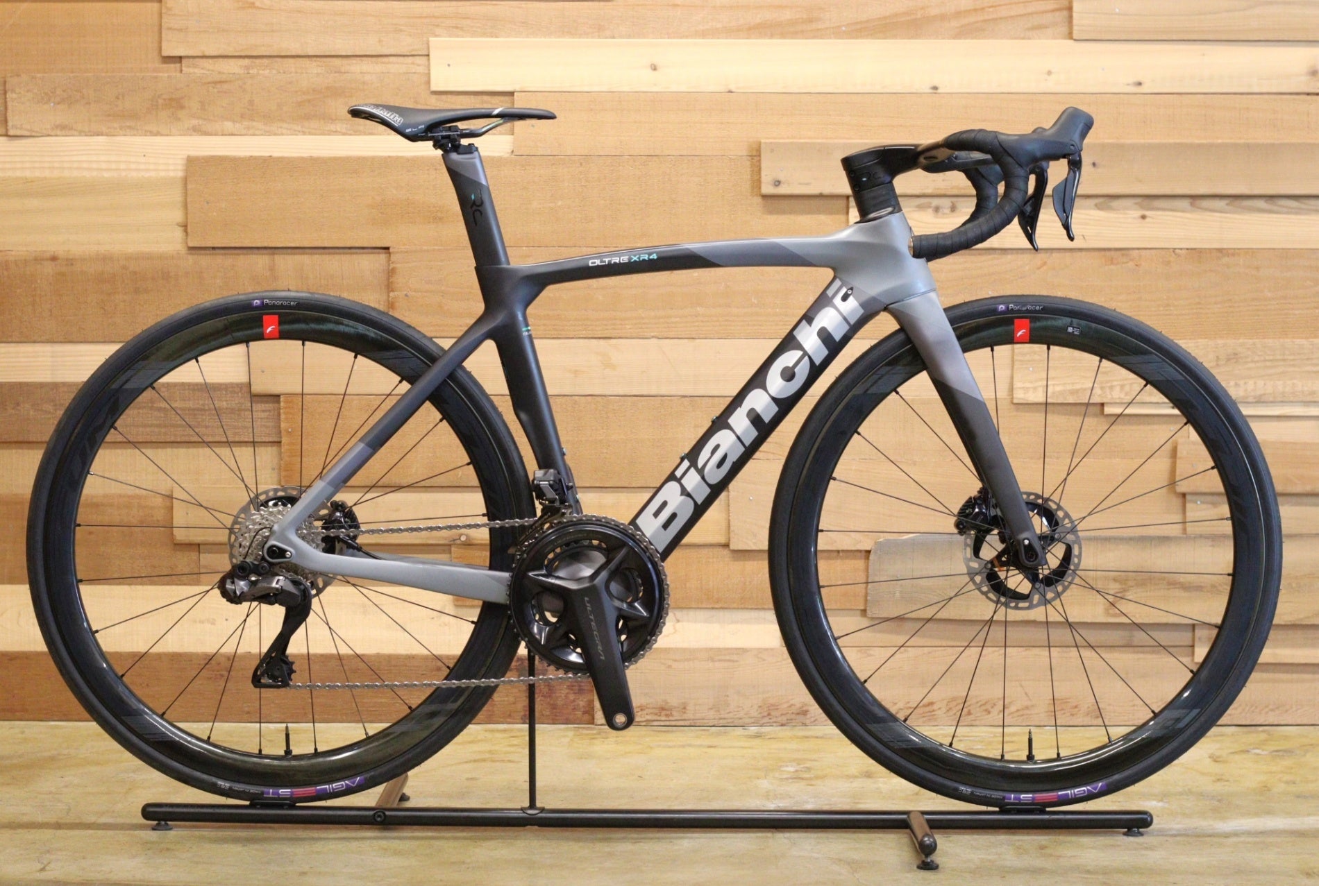 Bianchi Oltre XR4 disc ビアンキ　　オルトレ　ロードバイク ビアンキ BIANCHI オルトレ OLTRE XR4 DISC 2022 50サイズ アルテグラ