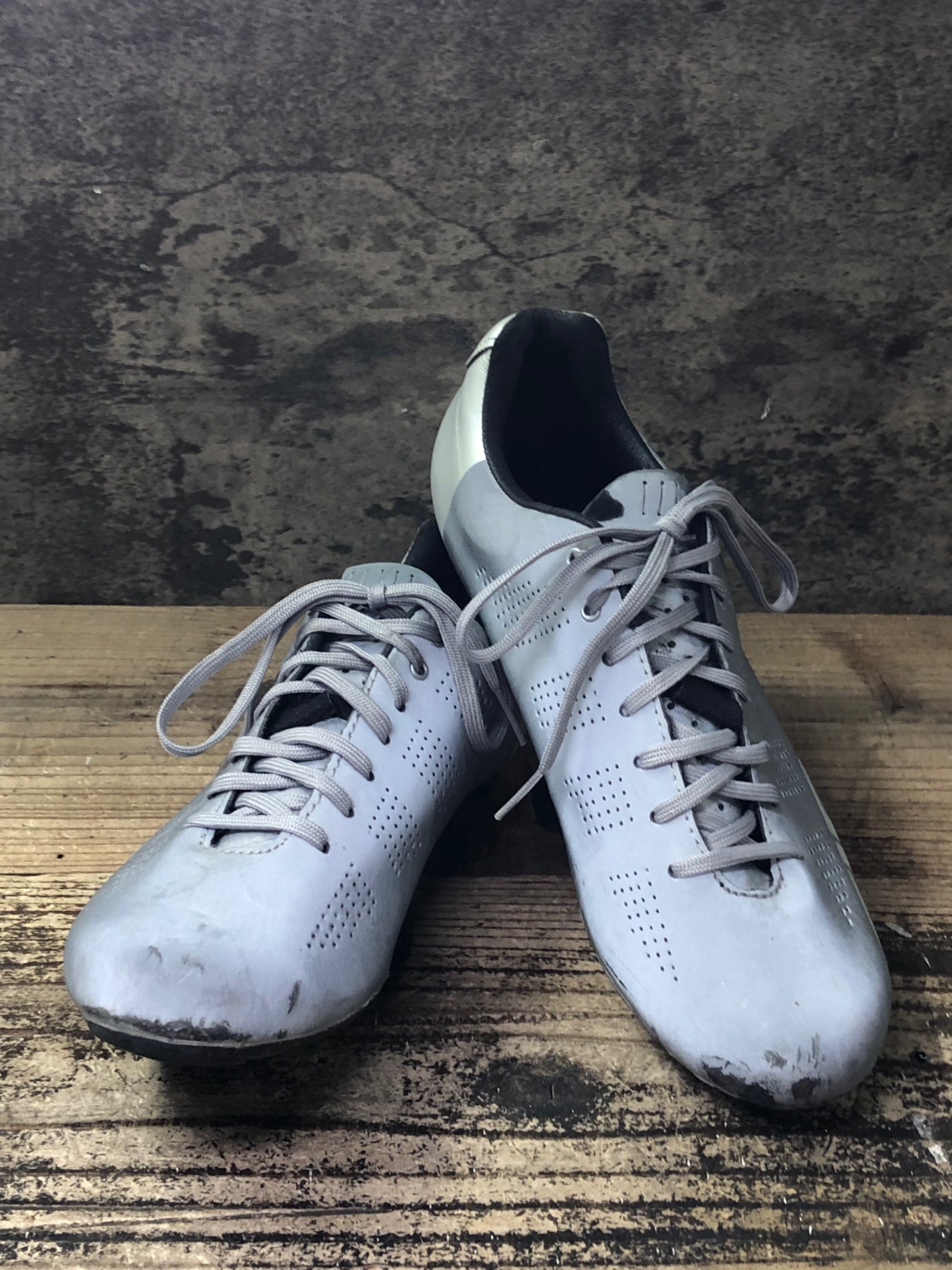 JO968 ジロ GIRO EMPIRE ACC ビンディングシューズ グレー EU42 3穴