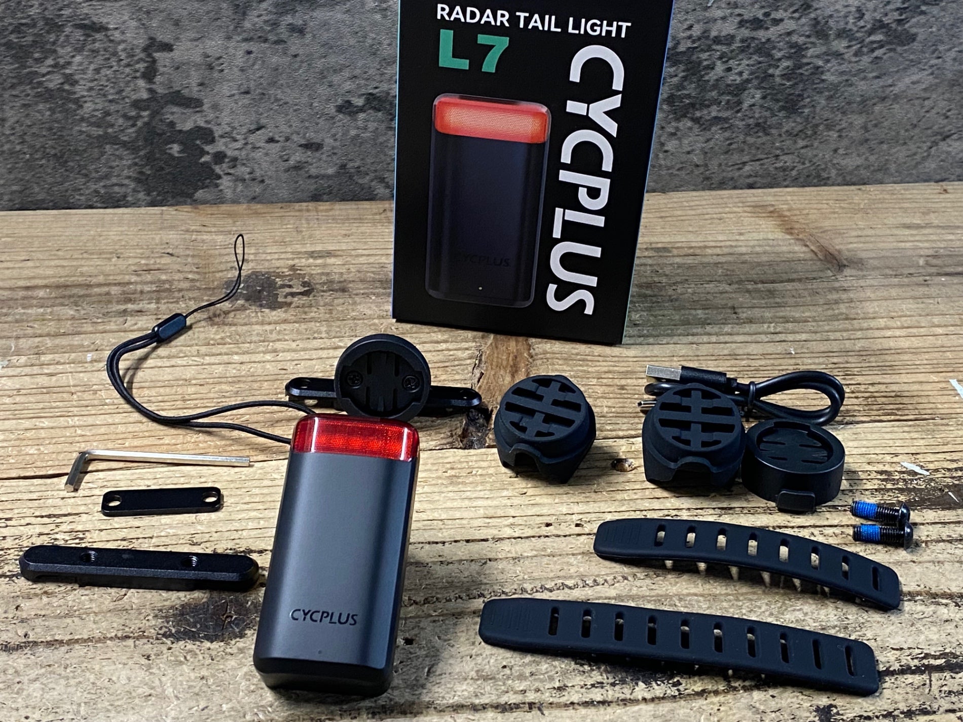 KI584 CYCPLUS L7 RADAR TAIL LIGHT レーダー テールライト – BICI