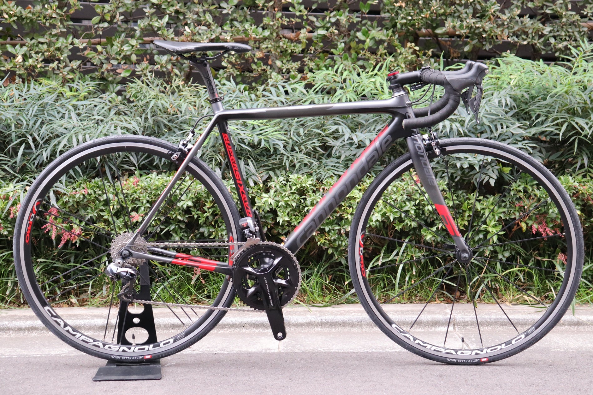 キャノンデール CANNONDALE スーパーシックス SUPER SIX EVO Hi-Mod 