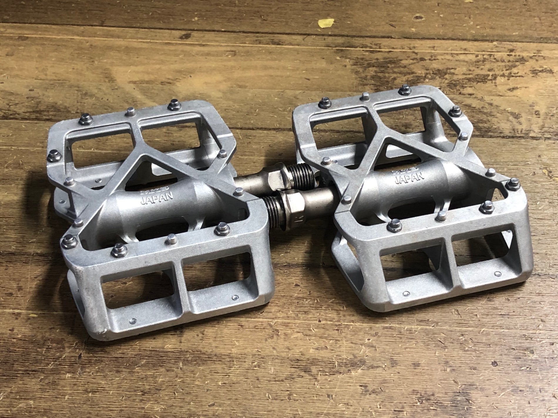 JZ739 三ヶ島製作所 MKS ALLWAYS フラットペダル シルバー – BICI