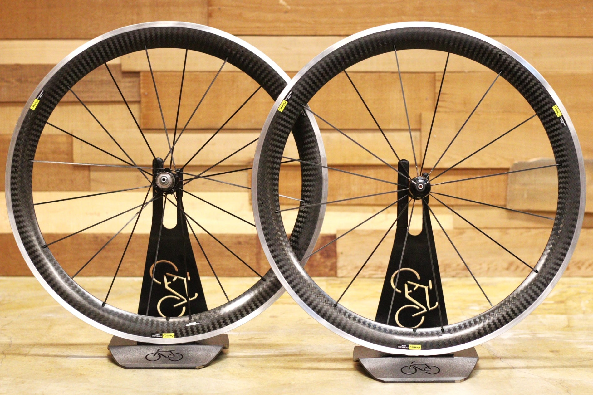 マビックコスミックカーボン　SSC フロントのみ マヴィック MAVIC コスミックカーボン COSMIC CARBONE SL アルミ
