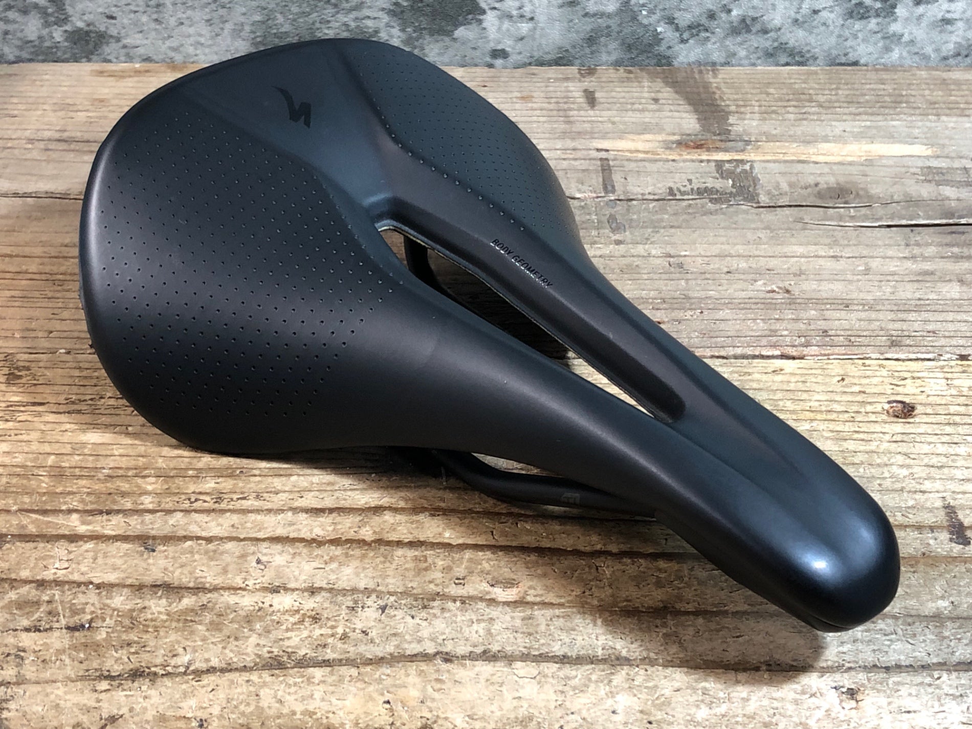 KD023 スペシャライズド SPECIALIZED ARC EXPERT サドル HOLLOW TI