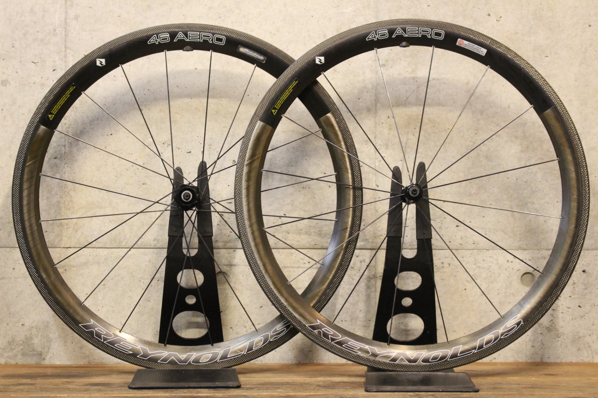 REYNOLDS レイノルズ 72 AERO クリンチャー　バック付き レイノルズ REYNOLDS 46 AERO カーボン クリンチャー ホイールセット