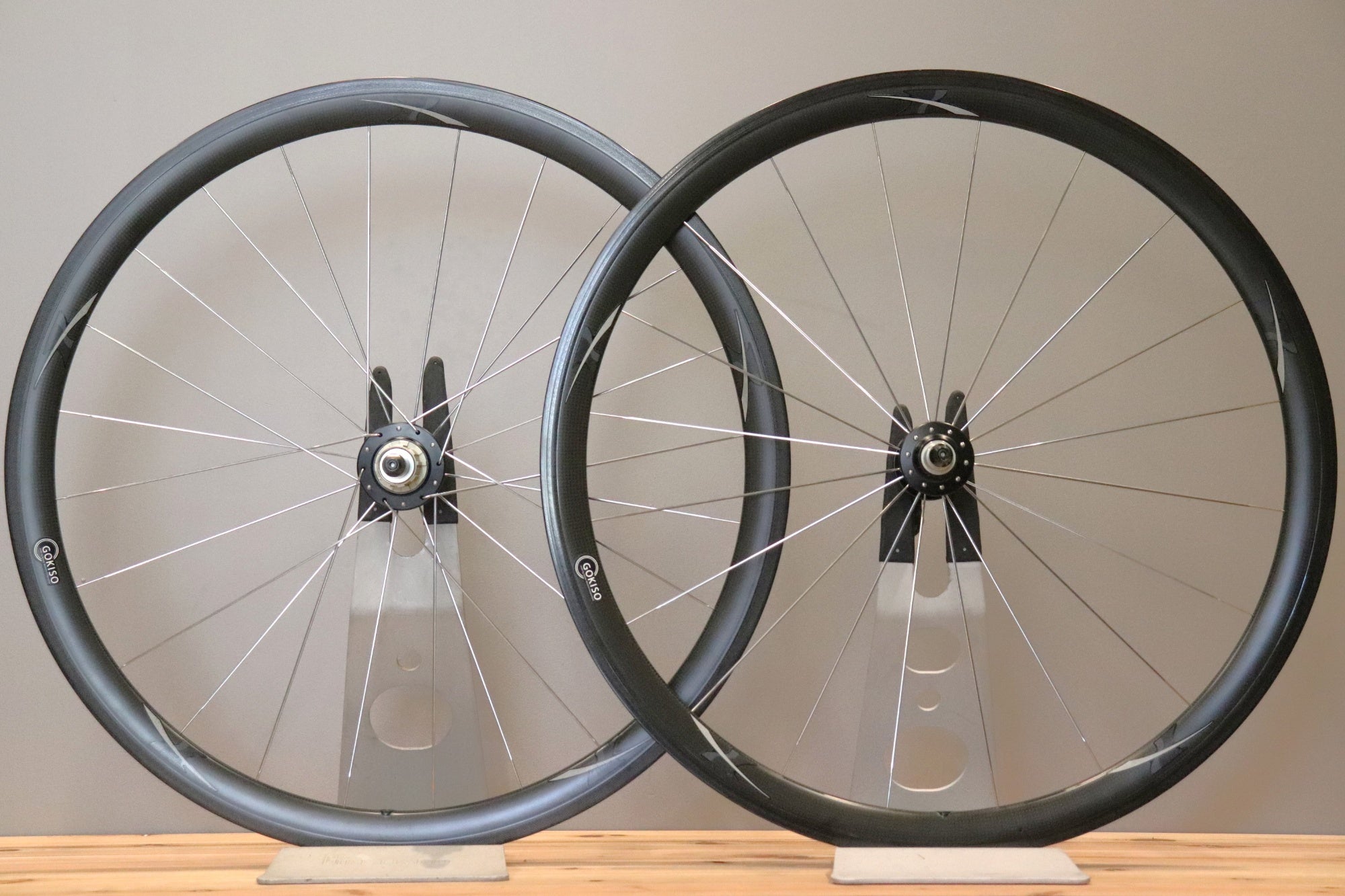 ゴキソ GOKISO スタンダードハブ カーボン クリンチャー ホイール