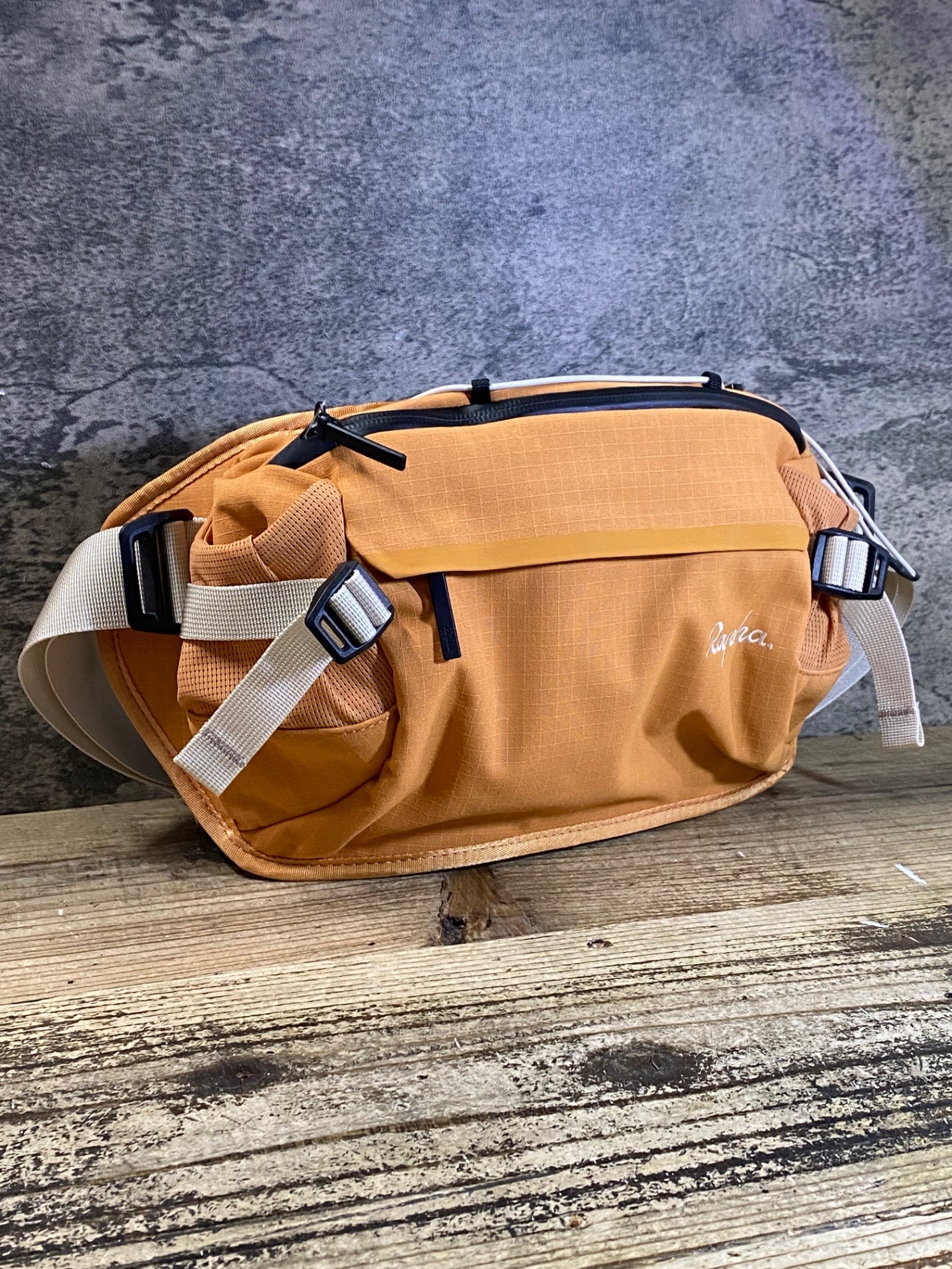 JP751 ラファ Rapha TRAIL HIP PACK ヒップバッグ オレンジ – BICI