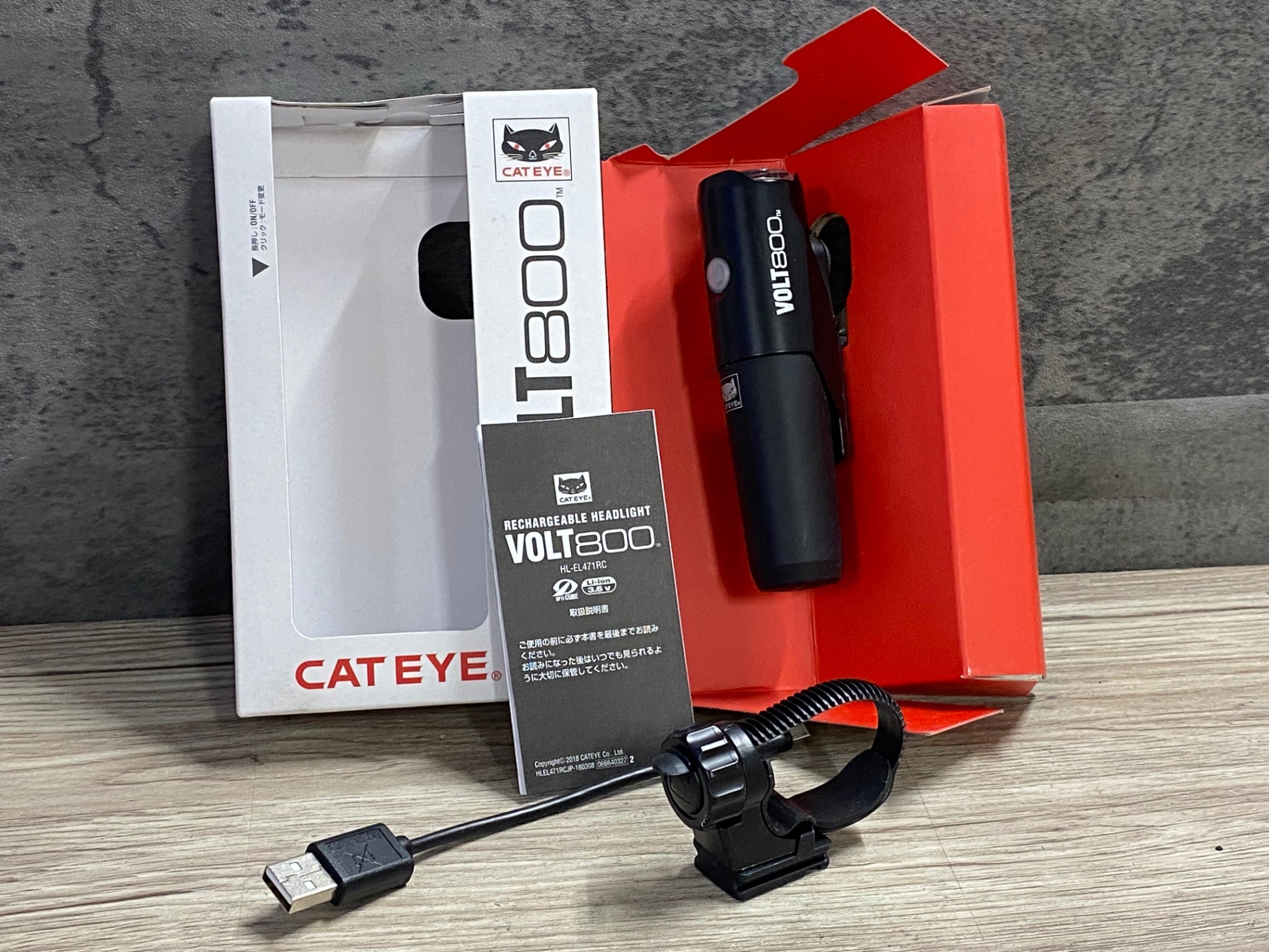 JX845 キャットアイ CATEYE VOLT800 フロントライト 未使用 – BICI