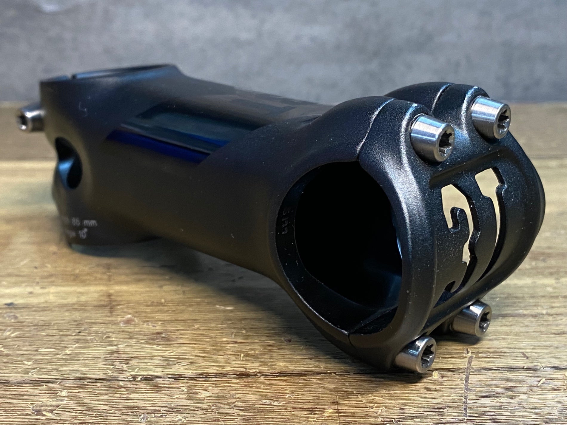 JP317 3T MTB STEM TEAM STEALTH アルミ ステム 黒 85mm Φ31.8 OS 10