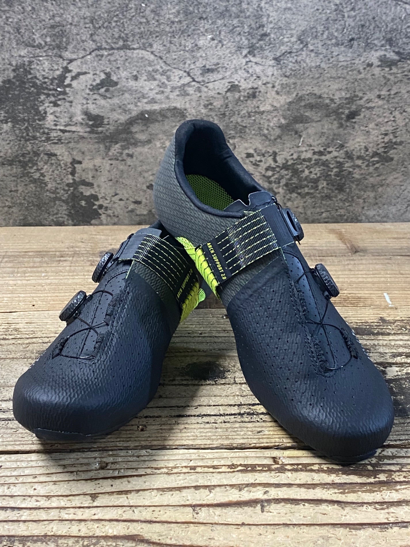 値下げ！【使用一度のみ・美品】fizik VENTO ビンディングシューズ JU321 フィジーク fizik ベント VENTO STABILITA CARBON SHOES