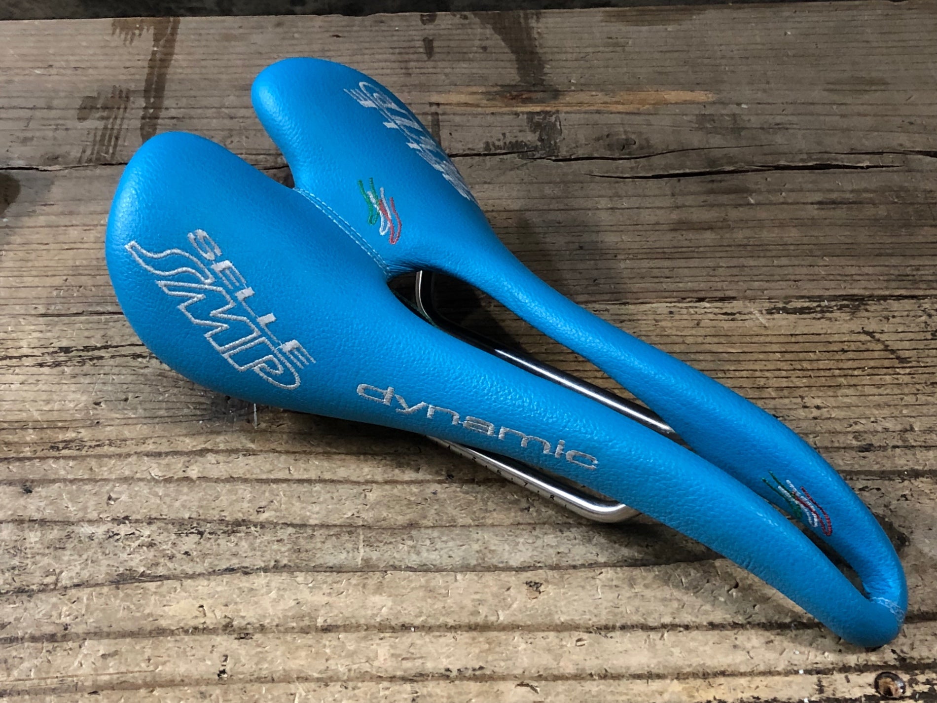 JZ346 SELLE SMP ダイナミック Dynamic サドル inox tubeレール 水色