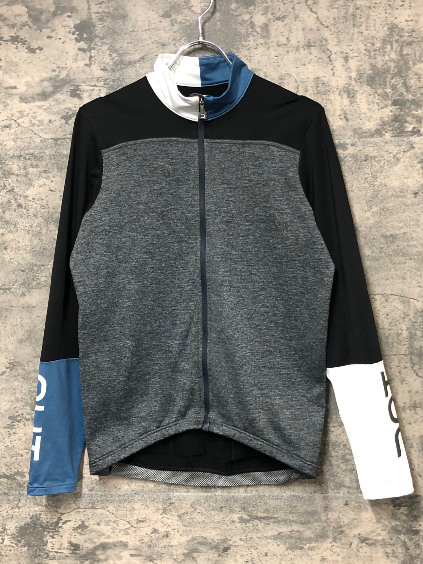 DOTOUT 長袖 サイクルジャケット 黒 L 薄手 レディース他３点セット DOTOUT 長袖 サイクルジャケット 黒 L 薄手 レディース他3点セット