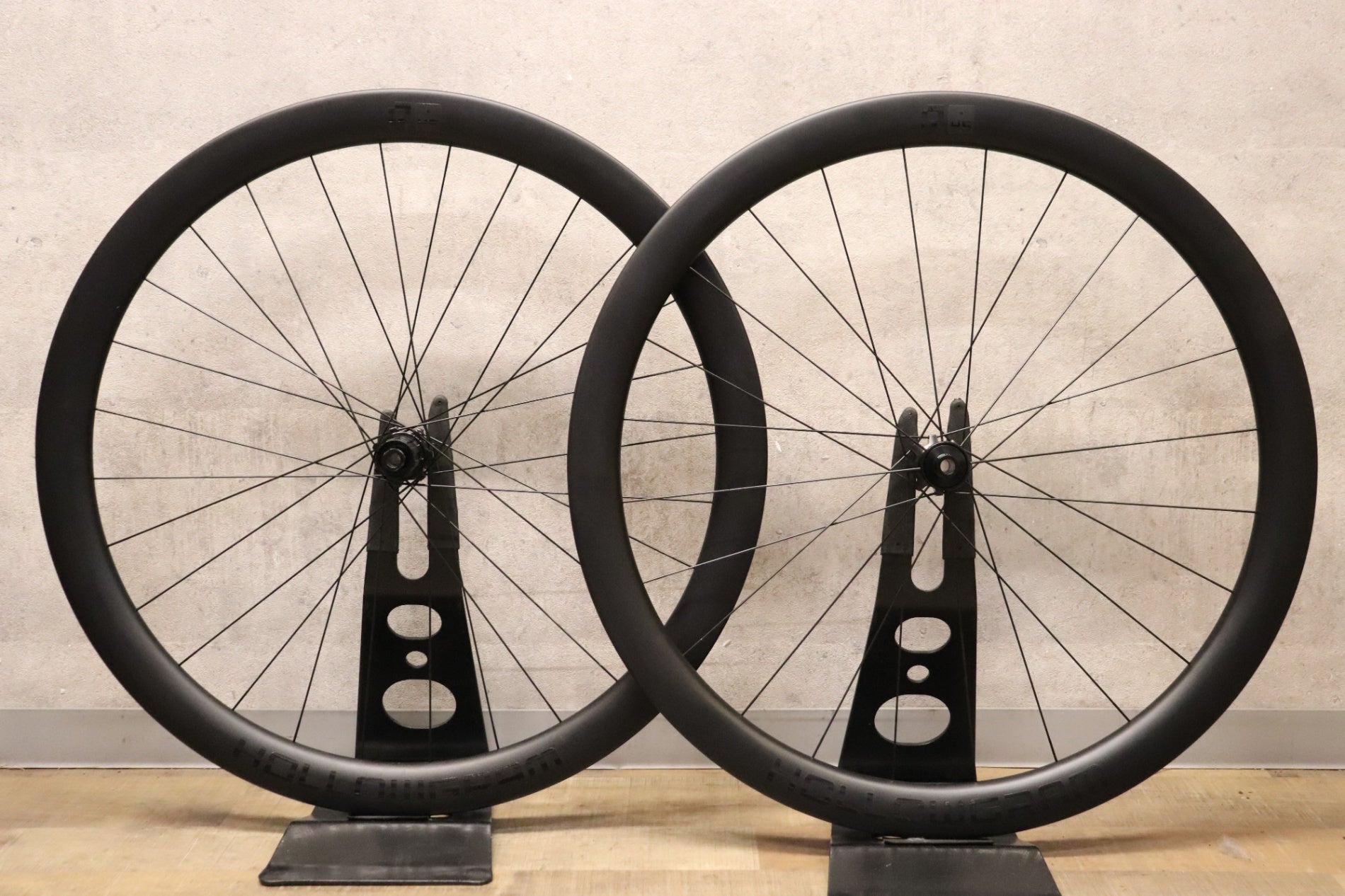 キャノデール ホログラム Hollowgram R45 カーボンホイール キャノンデール Cannondale ホログラム HOLLOWGRAM R45 カーボン