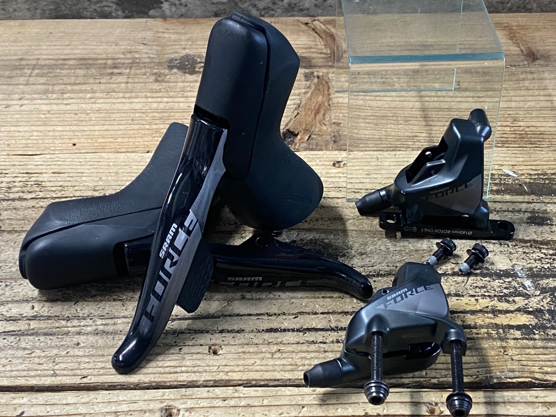 KF838 スラム SRAM フォース FORCE ED-FRC-D1 e-Tap axs シフト