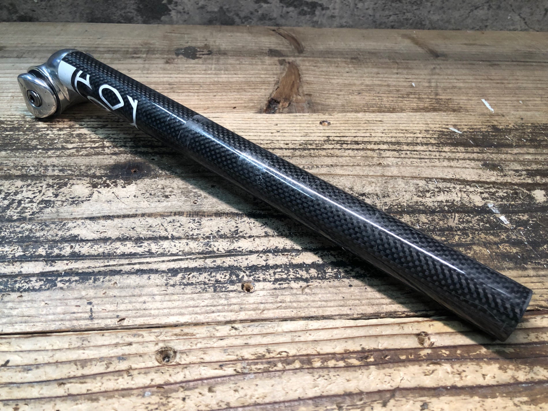 JN848 ボントレガー BONTRAGER カーボンシートポスト Φ27.2mm 340mm