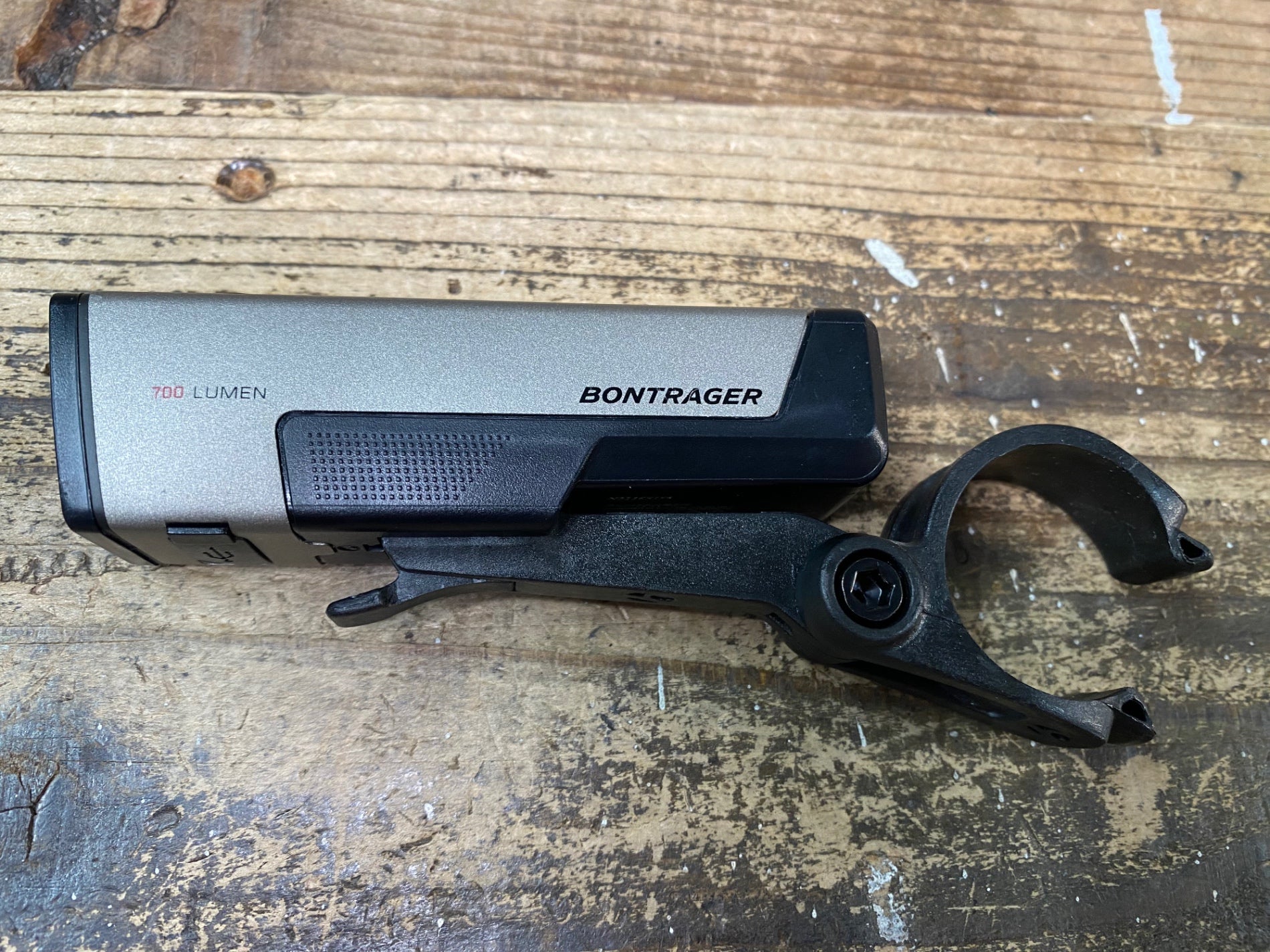 JH549 ボントレガー BONTRAGER ION COMP R フロントライト ※Blendr