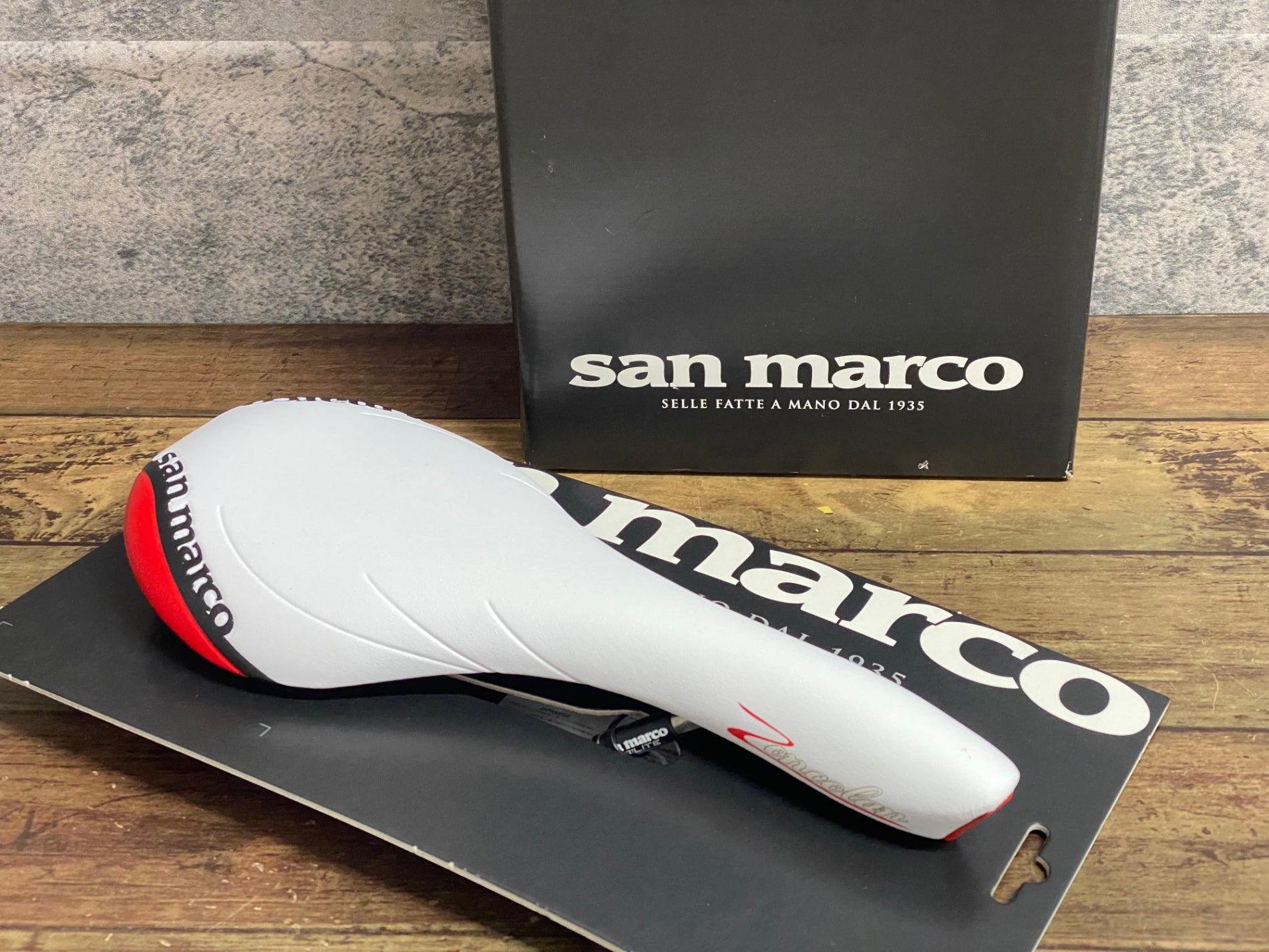 JR147 サンマルコ san marco ゾンコラン zoncolan サドル 白 XSiLiTE