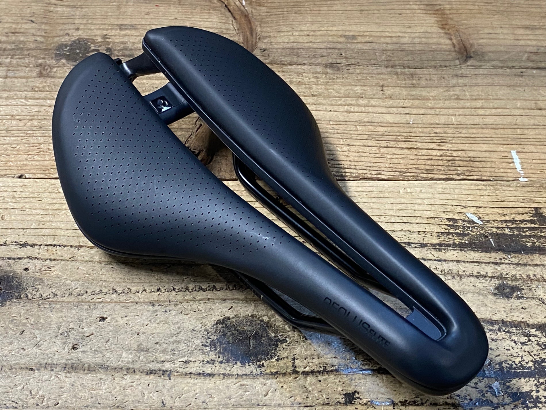 KR177 ボントレガー BONTRAGER AEOLUS ELITE サドル 黒 145mm – BICI