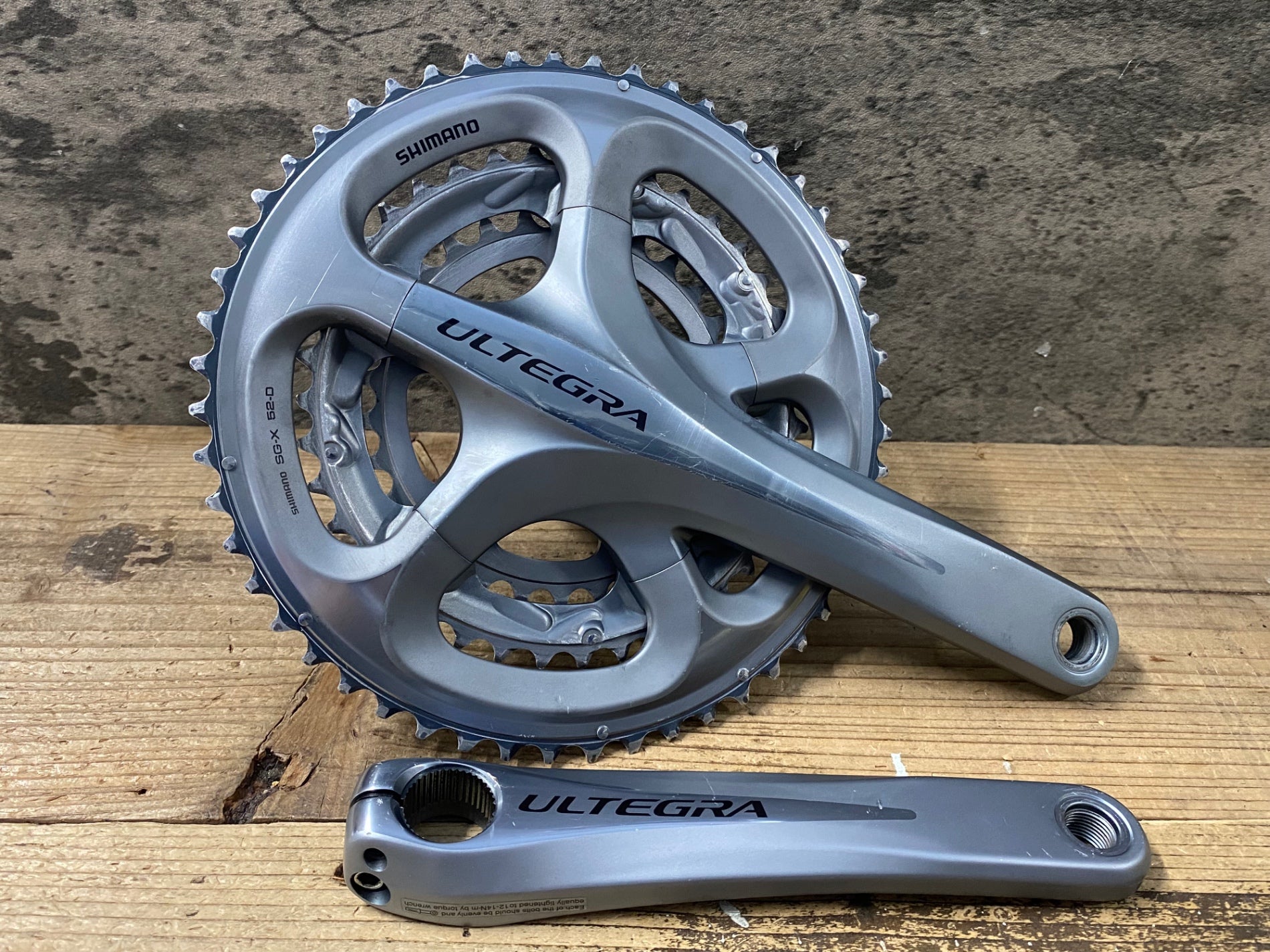KN426 シマノ SHIMANO アルテグラ ULTEGRA FC-6703 クランクセット