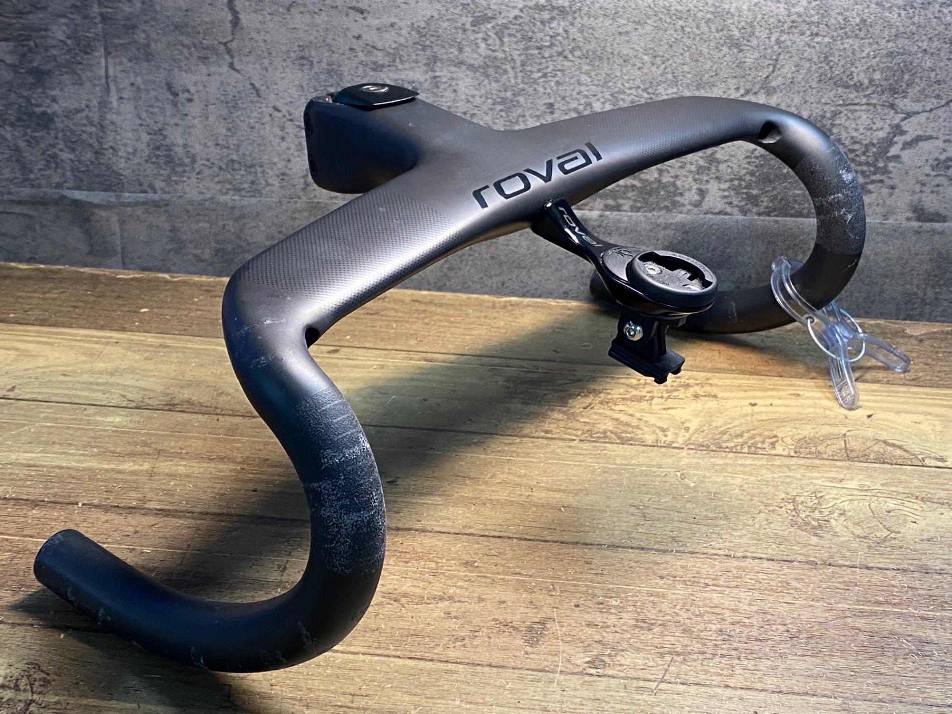 パーツ roval rapide JG931 ロヴァ―ル ROVAL RAPIDE COCKPIT カーボン ドロップハンドル