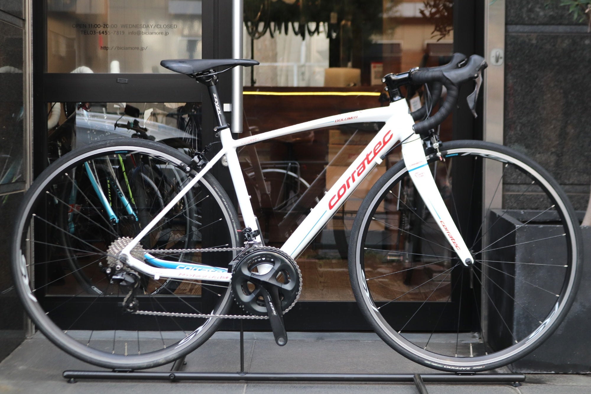 コラテック CORRATEC ドロミテ DOLOMITI 2019モデル 460サイズ シマノ