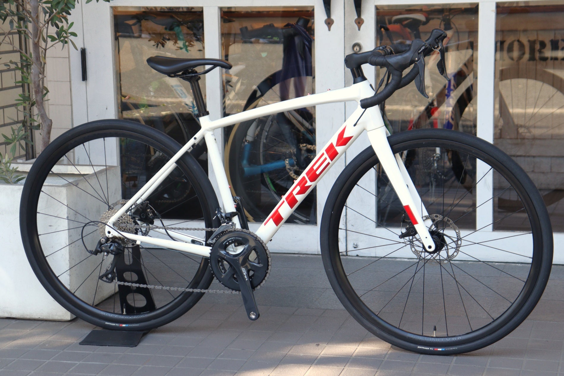 トレック TREK ドマーネ DOMANE AL3 DISC 2021モデル GEN.3 52サイズ