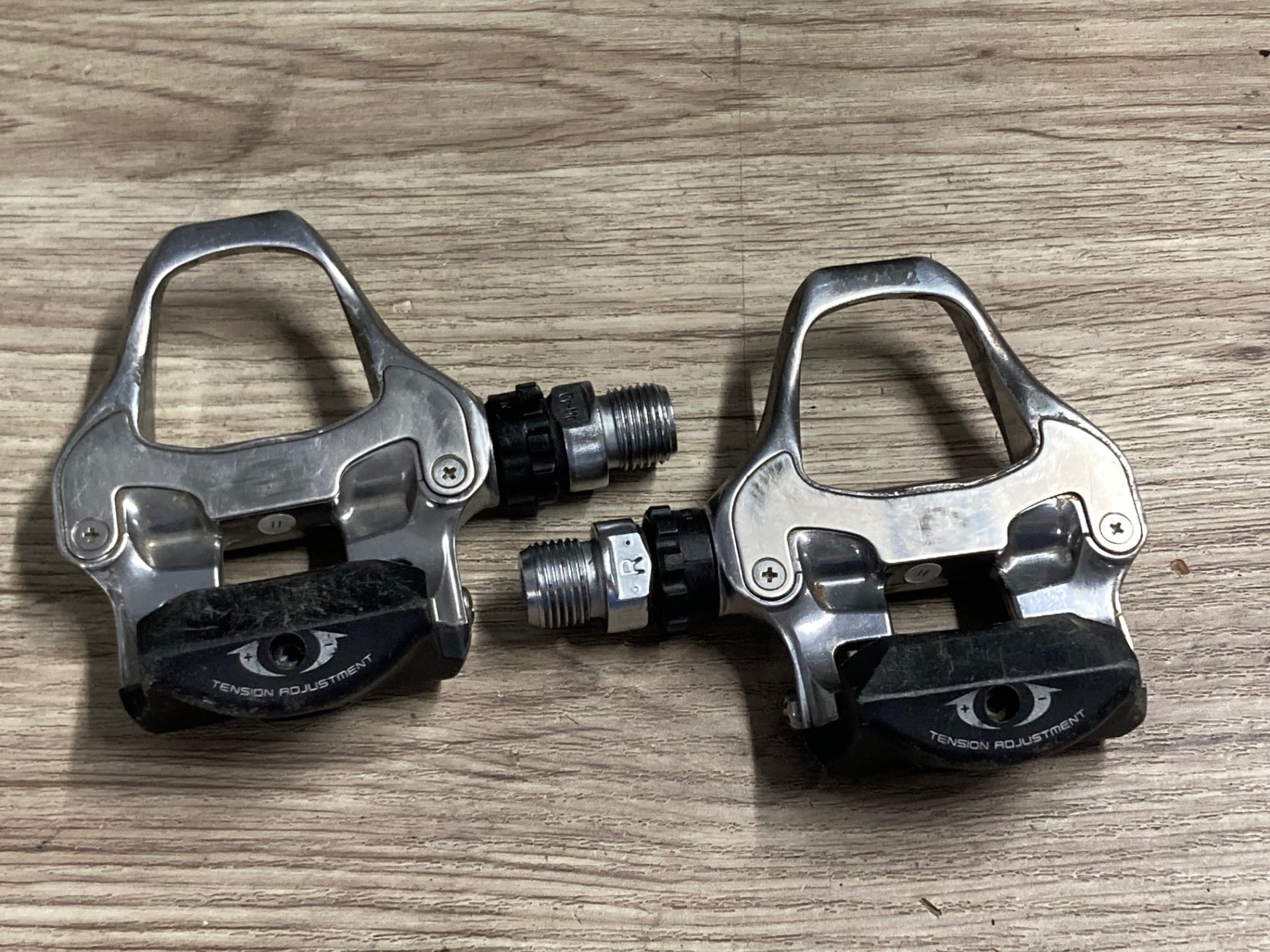 JZ932 シマノ SHIMANO 105 PD-5700 C SPD-SL ビンディングペダル