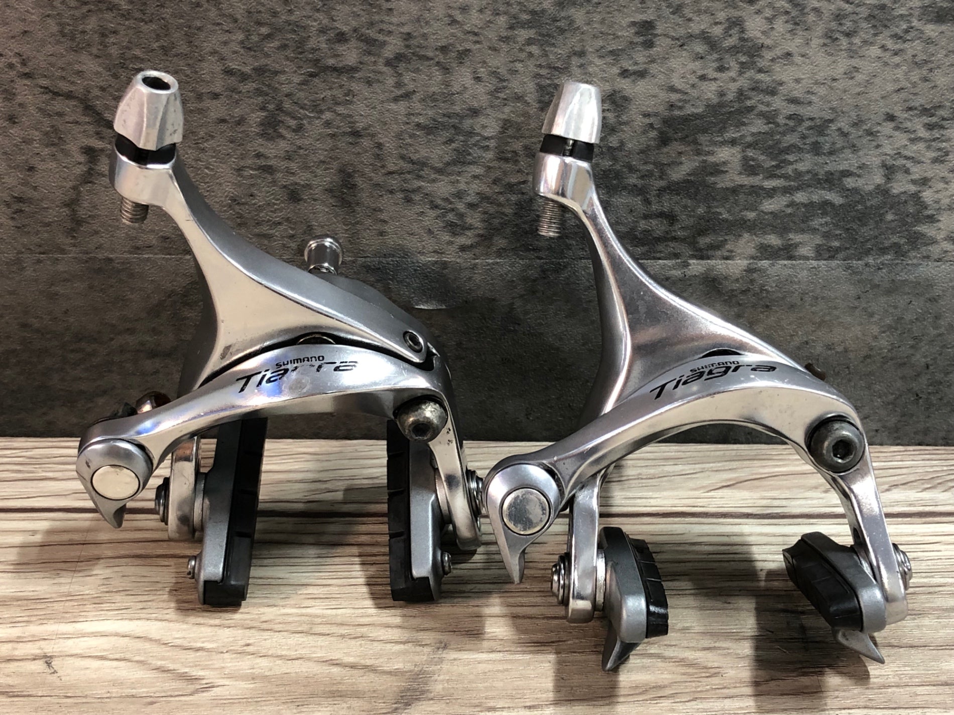 JL057 シマノ SHIMANO ティアグラ Tiagra BR-4600 キャリパーブレーキ