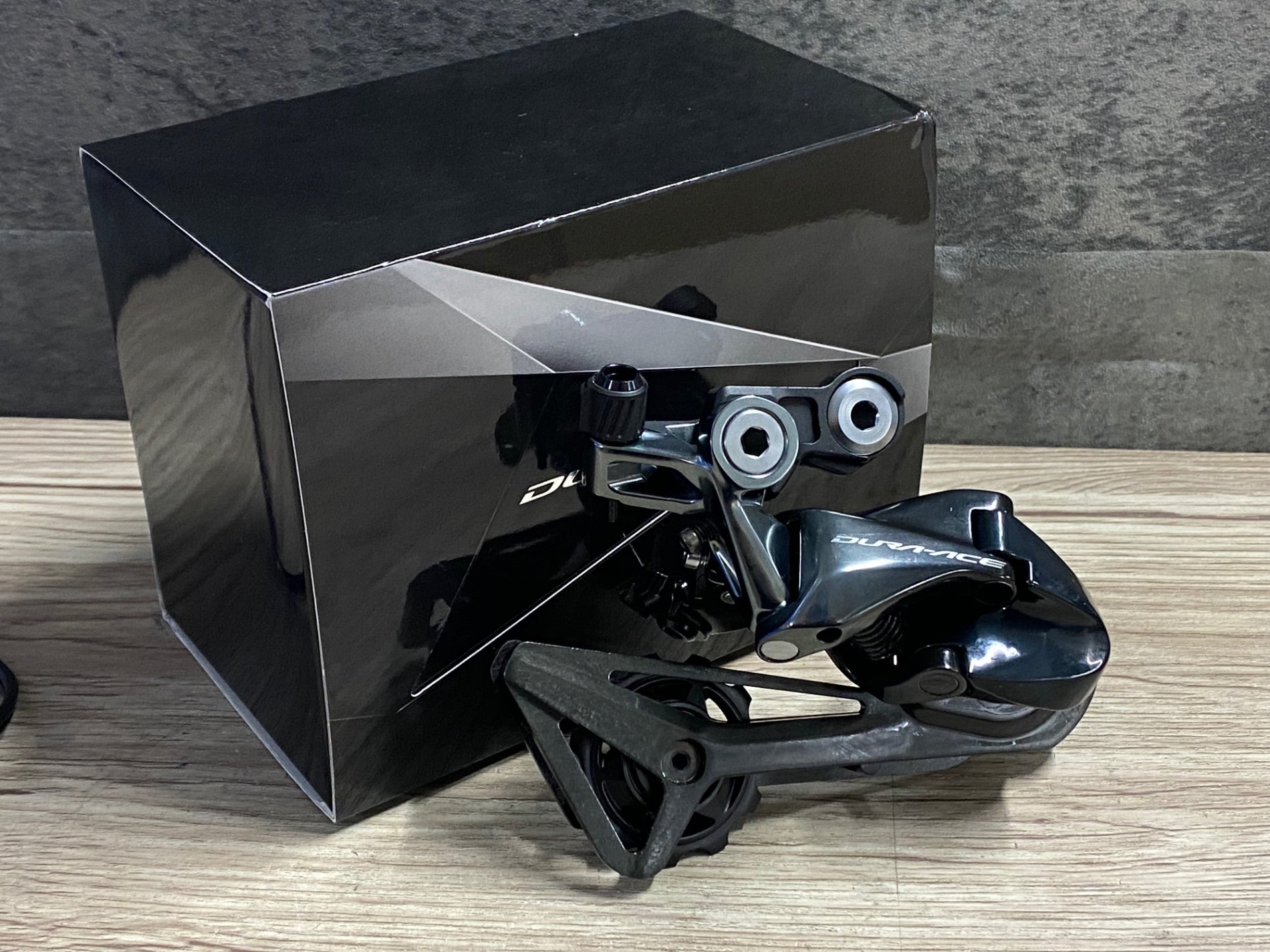 JS827 シマノ SHIMANO デュラエース DURA-ACE RD-R9100-SS リア