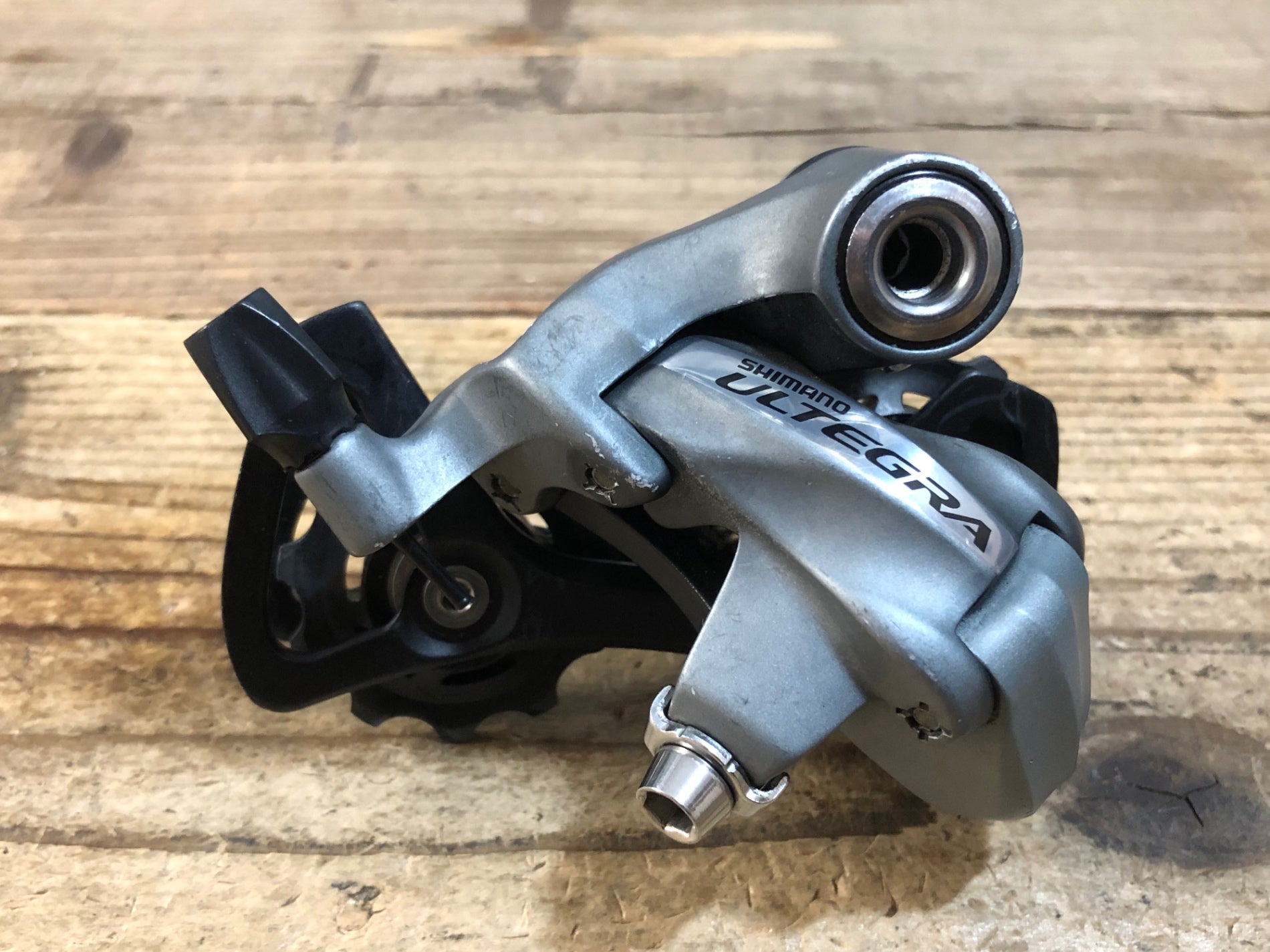KD992 シマノ SHIMANO アルテグラ ULTEGRA RD-6700-SS リア