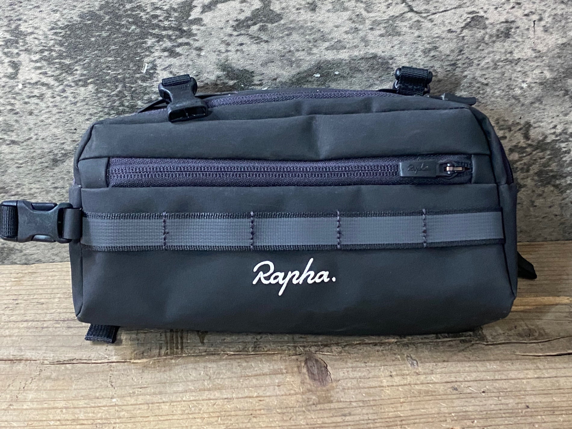JZ286 ラファ Rapha Bar Bag ハンドルバック 黒 – BICI AMORE ONLINE STORE