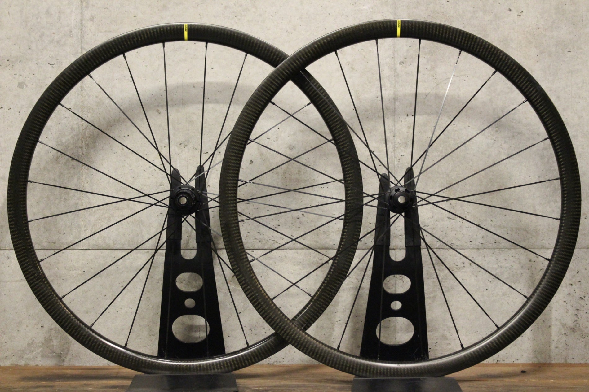 マヴィック MAVIC コスミック COSMIC SL32 DISC カーボン チューブレス