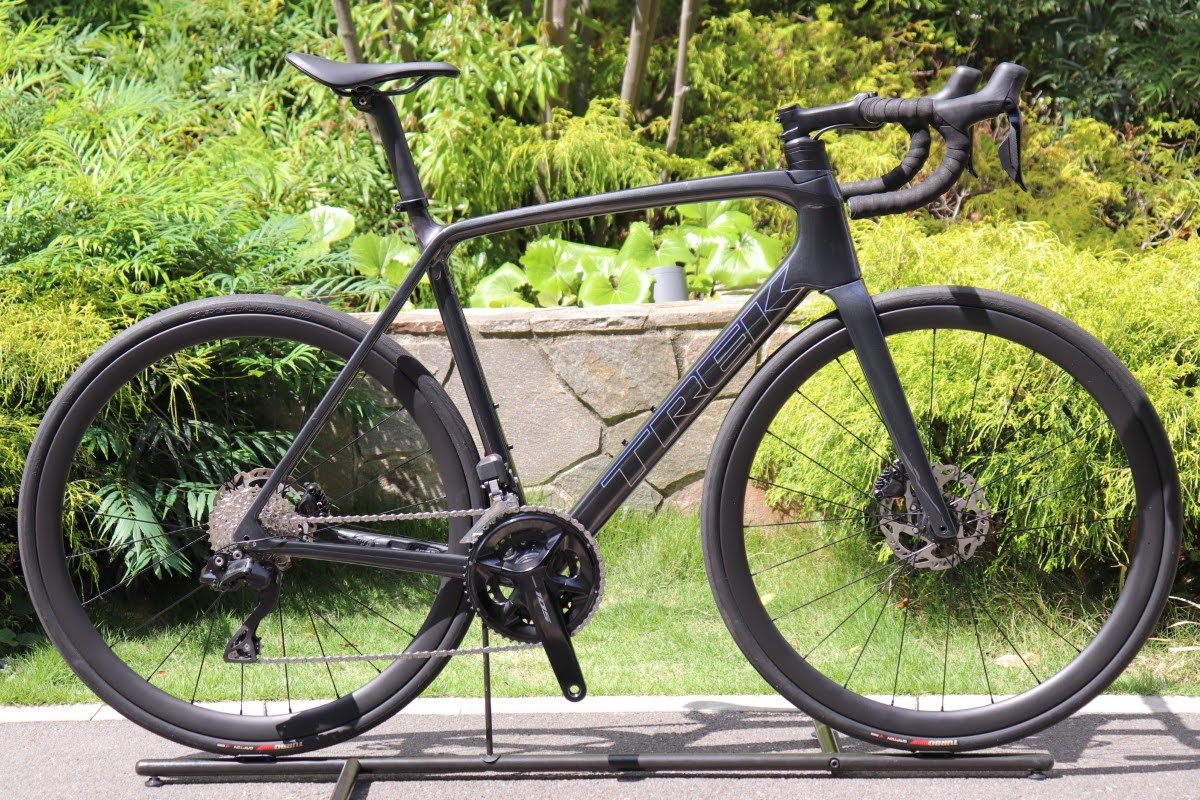 トレック TREK エモンダ EMONDA SL6 DISC 2023 58サイズ シマノ 105 Di2 カーボン ロードバイク 【さいた –  BICI AMORE ONLINE STORE