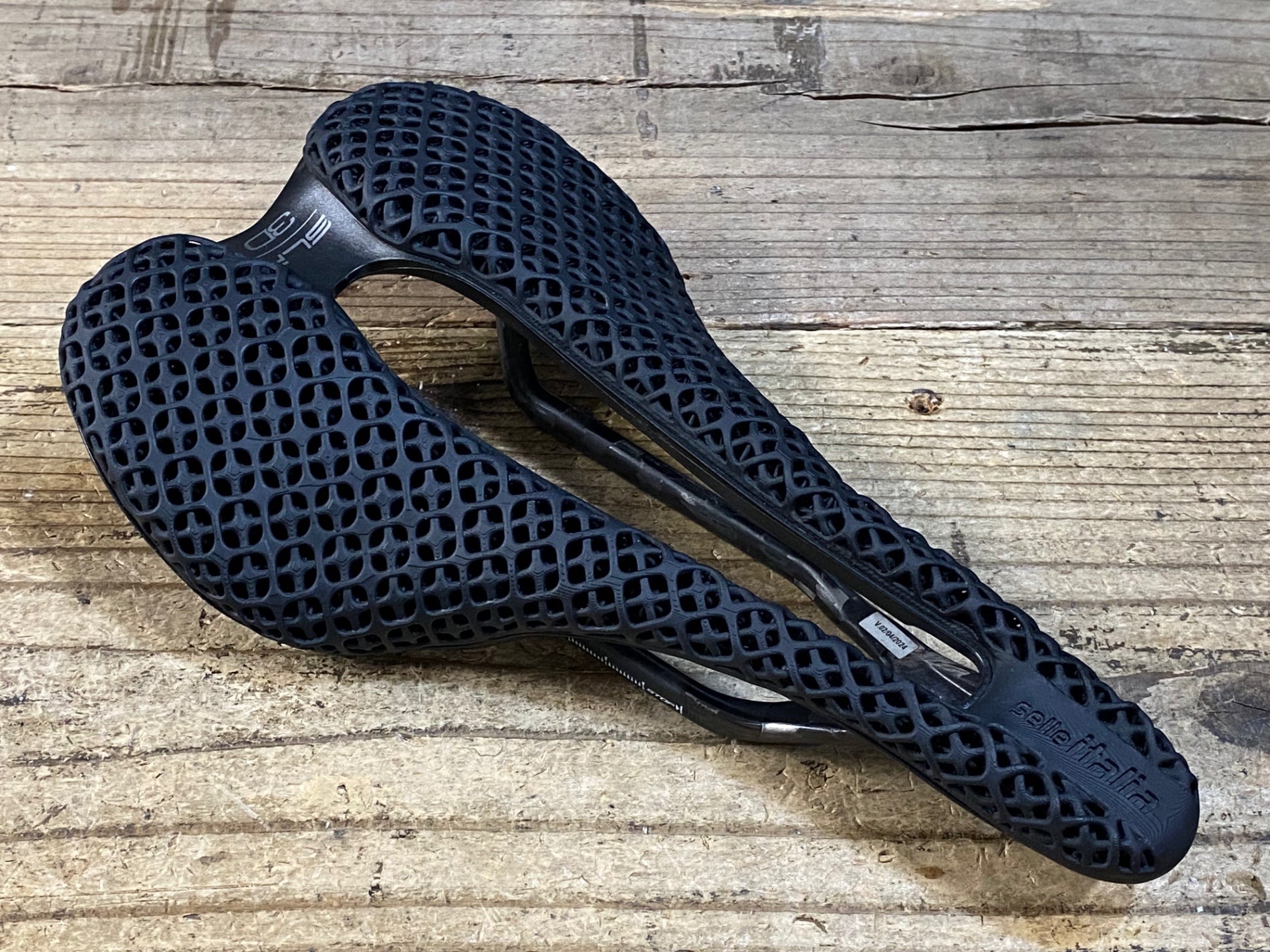 KD154 セライタリア selle italia SLR BOOST 3D KIT CARBONIO