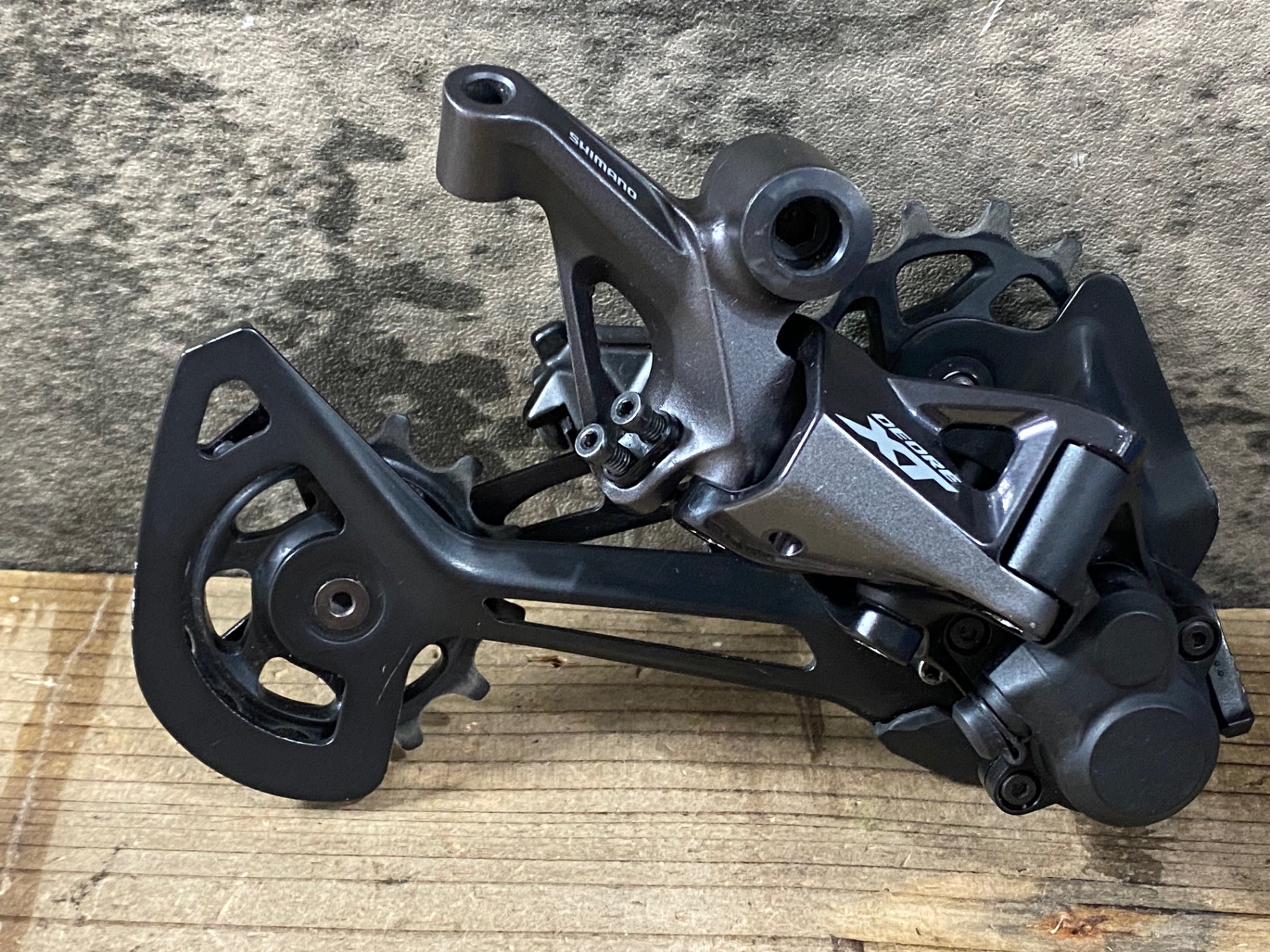 JY440 シマノ SHIMANO デオーレ DEORE XT RD-M8100 SGS リア