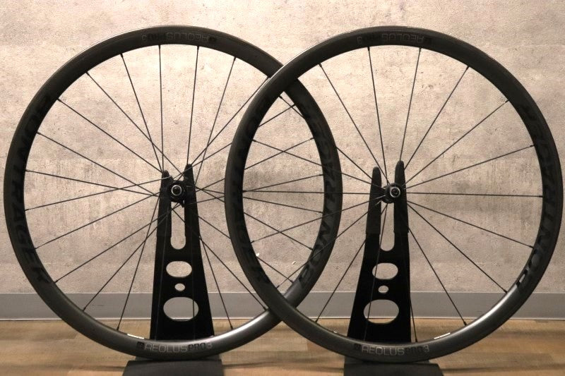 新品未使用AeolusPro3カーボンホイール チューブレスレディ ボントレガー BONTRAGER アイオロス AEOLUS PRO 3V TLR DISC シマノ 12